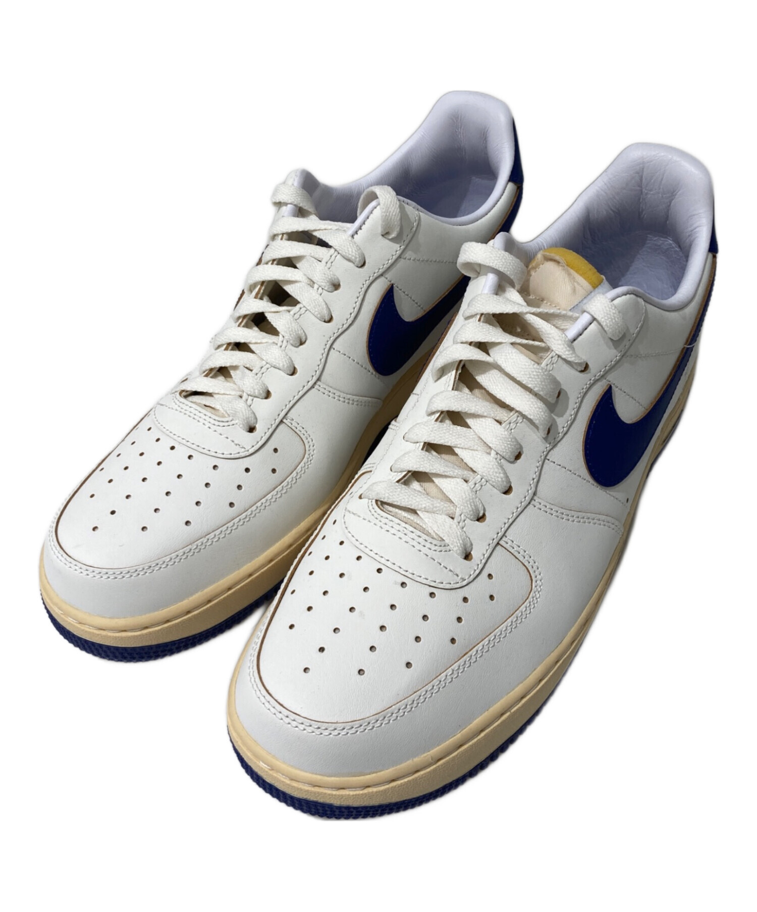 中古・古着通販】NIKE (ナイキ) WMNS AIR FORCE 1 07 ホワイト サイズ 