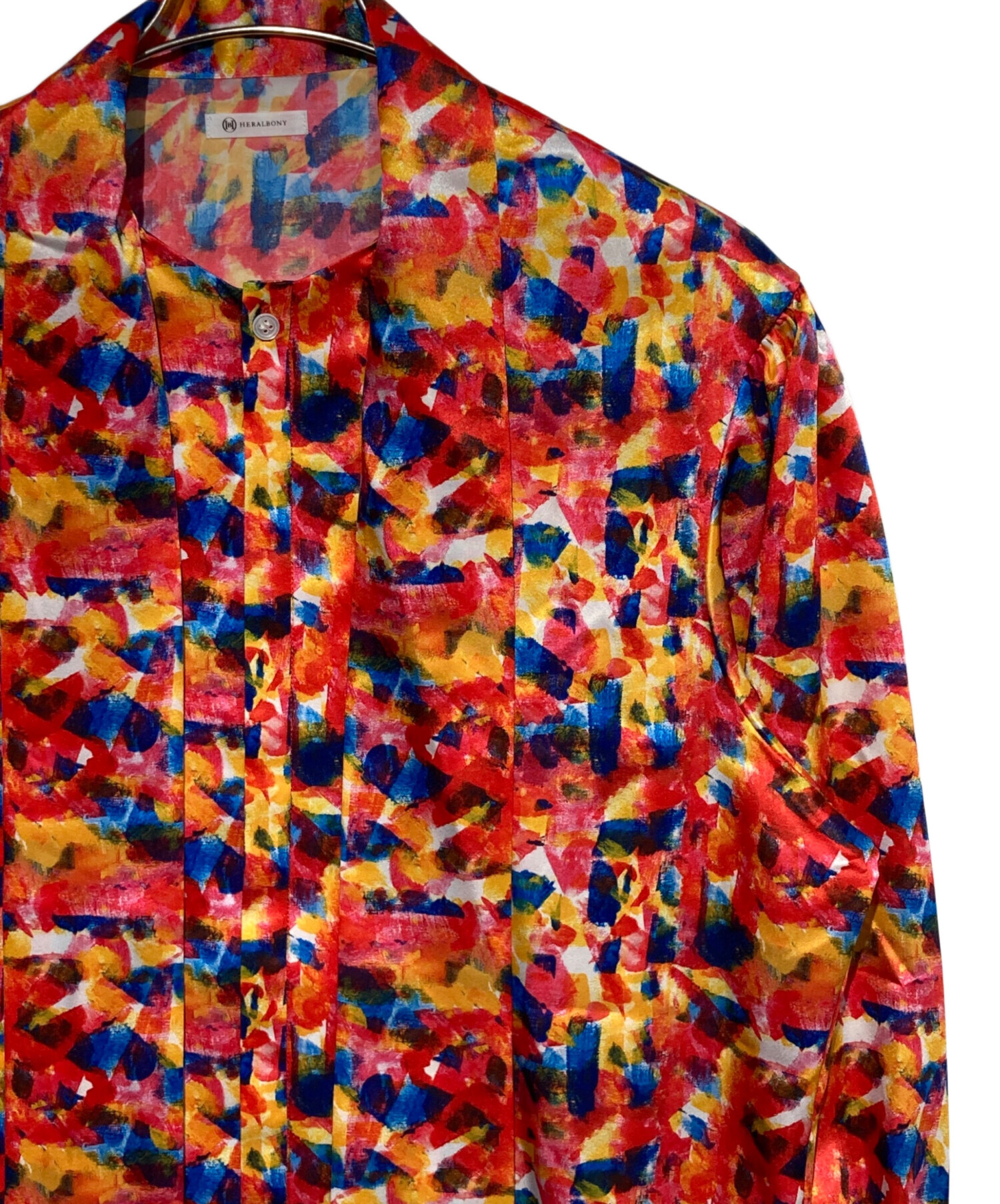 HERALBONY ボウタイブラウス「蟻」​　ヘラルボニー HERALBONY ボウタイブラウス「蟻」​ ヘラルボニー ボウタイブラウス