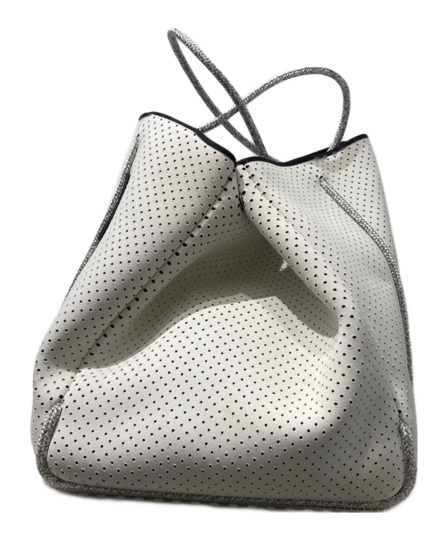 【中古】ステイトオブエスケープ STATE OF ESCAPE トートバッグ パンチング 白 黒 /MI ■OS レディース 中古・古着通販】STATE OF ESCAPE (ステイトオブエスケープ