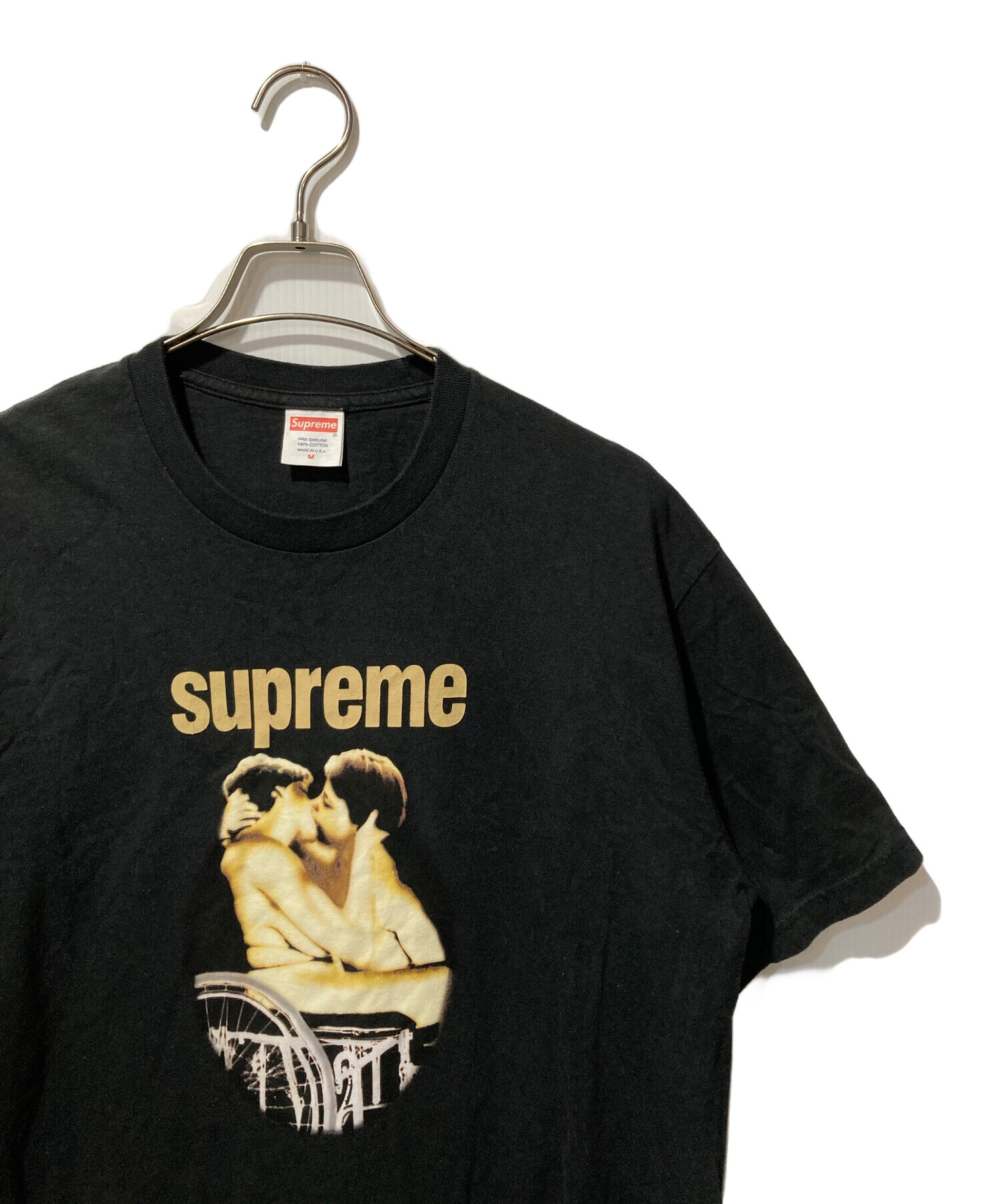 中古・古着通販】Supreme (シュプリーム) Kiss Tee ブラック サイズ:M