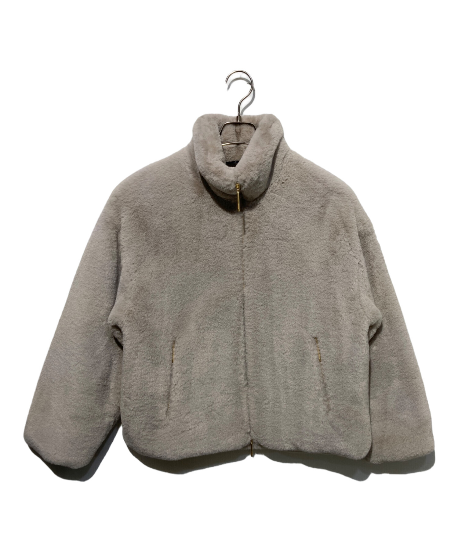 中古・古着通販】TATRAS (タトラス) BARBRA バルブラ ボア 中古・古着通販】TATRAS (タトラス) BARBRA バルブラ ボア