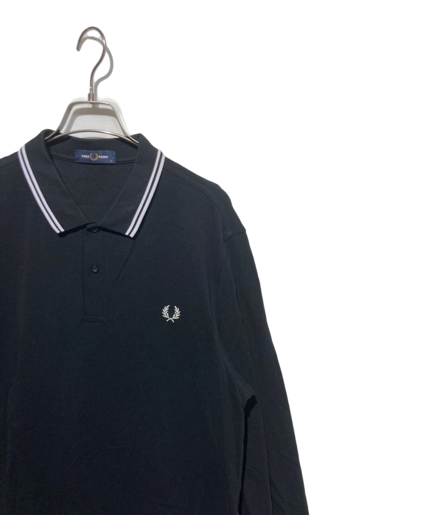 未使用に近い フレッドペリー ロングスリーブ ポロシャツ ブラック×スカイブルー 中古・古着通販】FRED PERRY (フレッドペリー) ロングスリーブ
