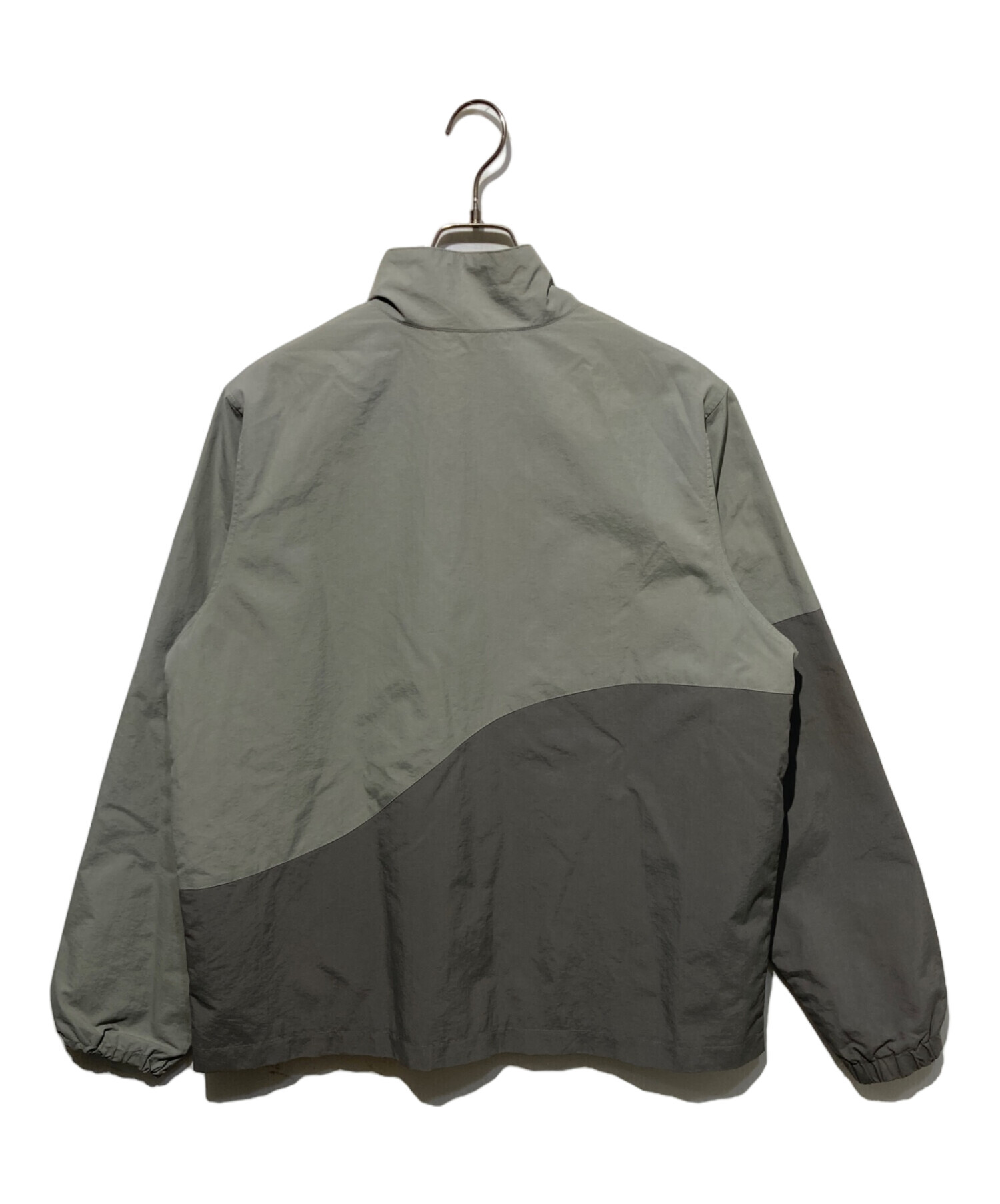 stussy ステューシー ナイロンジャケット ブルゾン ジャンパー サイズS 中古・古着通販】stussy (ステューシー) ナイロンジャケット グレー