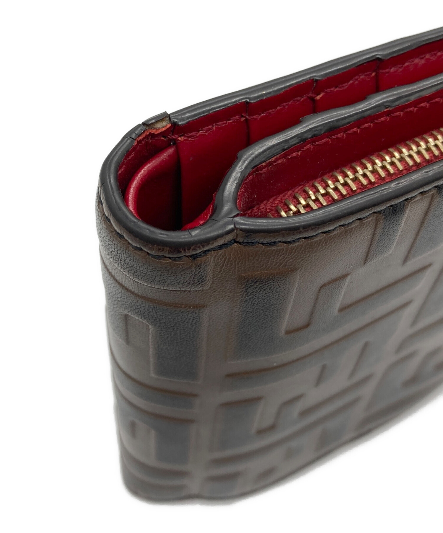 *訳ありです* FENDI フェンディ 財布 中古品 状態悪いです。 中古・古着通販】FENDI (フェンディ) 2つ折り財布｜ブランド・古着通販