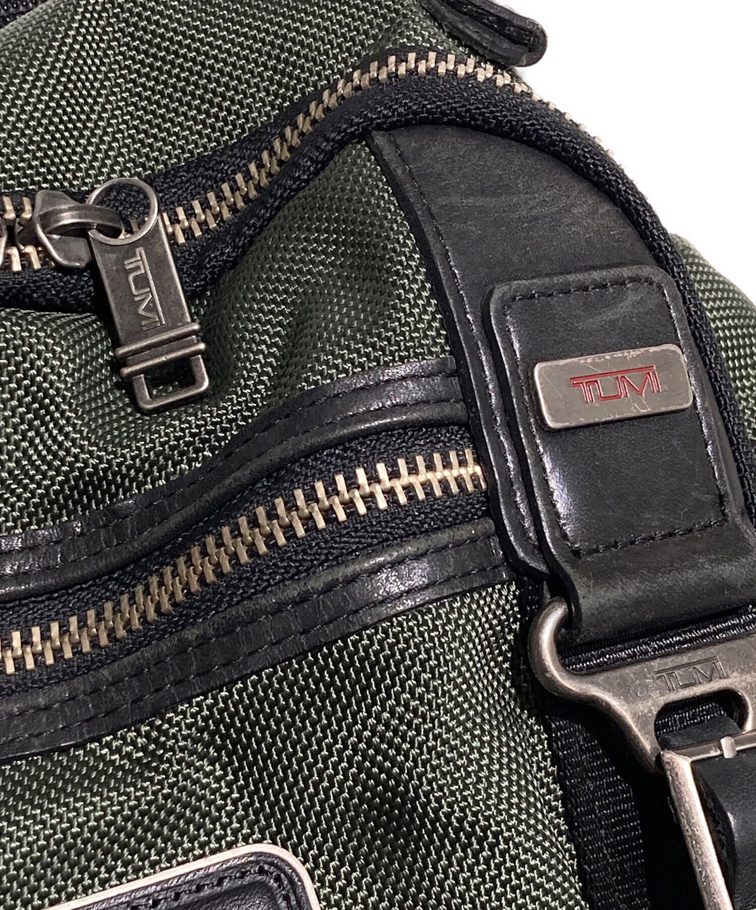 中古・古着通販】TUMI (トゥミ) バックパック オリーブ｜ブランド 