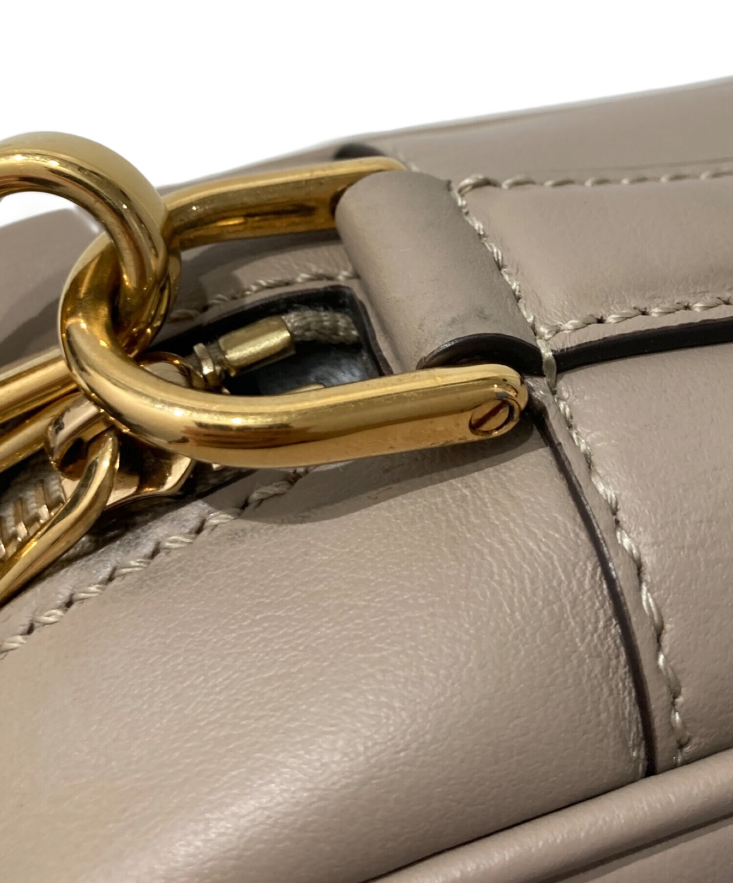 FENDI フェンディ ショルダーバッグ  ベージュ 【古着】【中古】【送料無料】 中古・古着通販】FENDI (フェンディ) チェーンショルダーバッグ