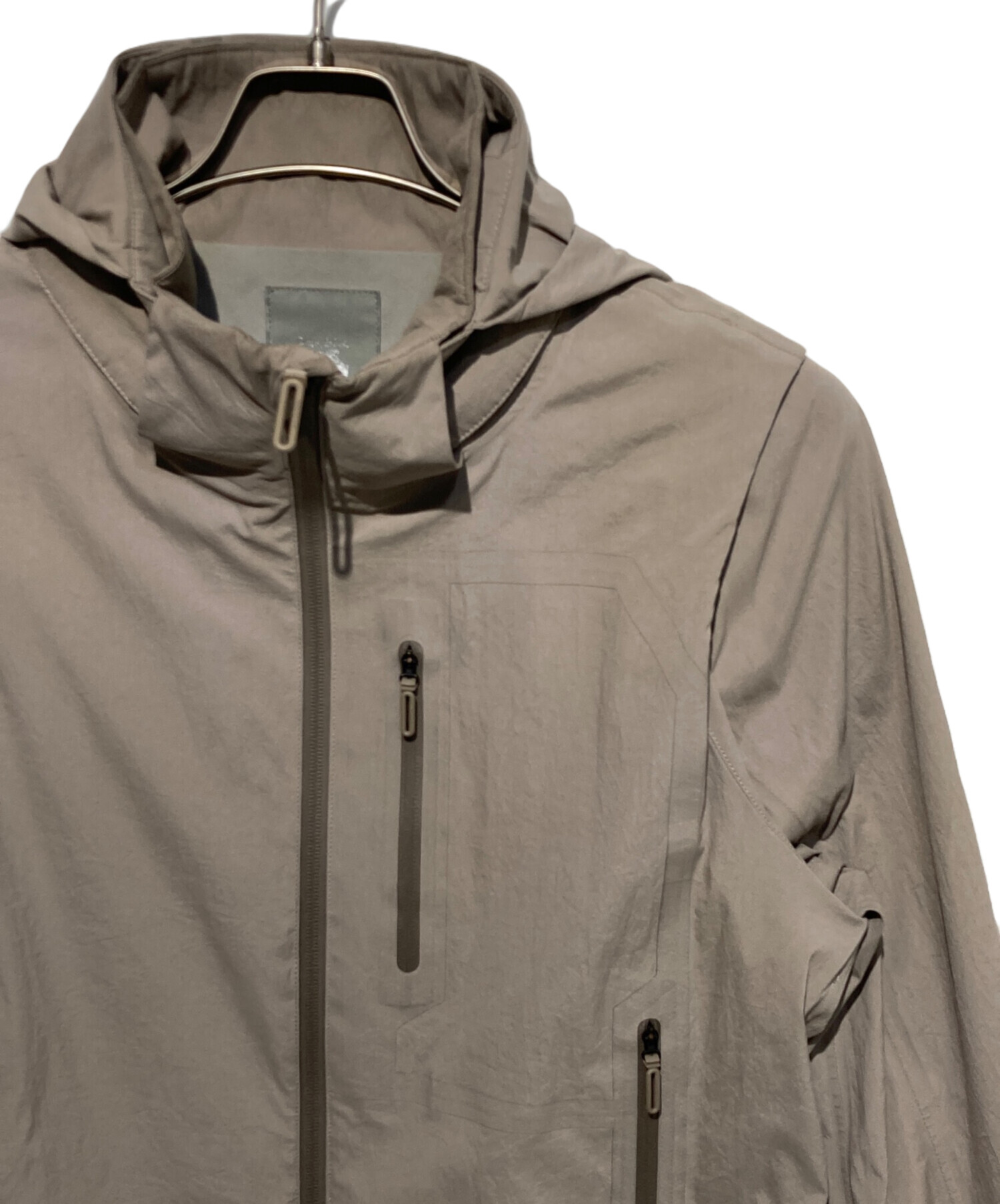 中古・古着通販】DESCENTE (デサント) マウンテンパーカー ベージュ