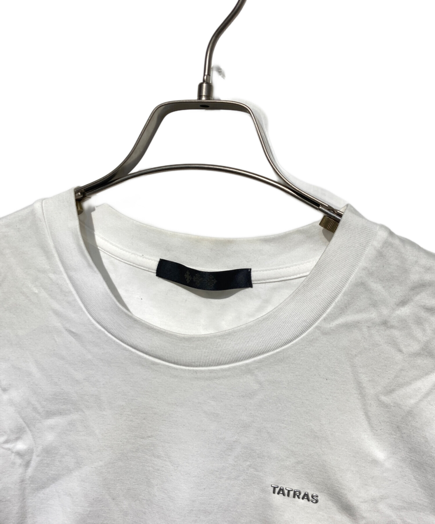 中古・古着通販】TATRAS (タトラス) ロゴTシャツ ホワイト サイズ:02