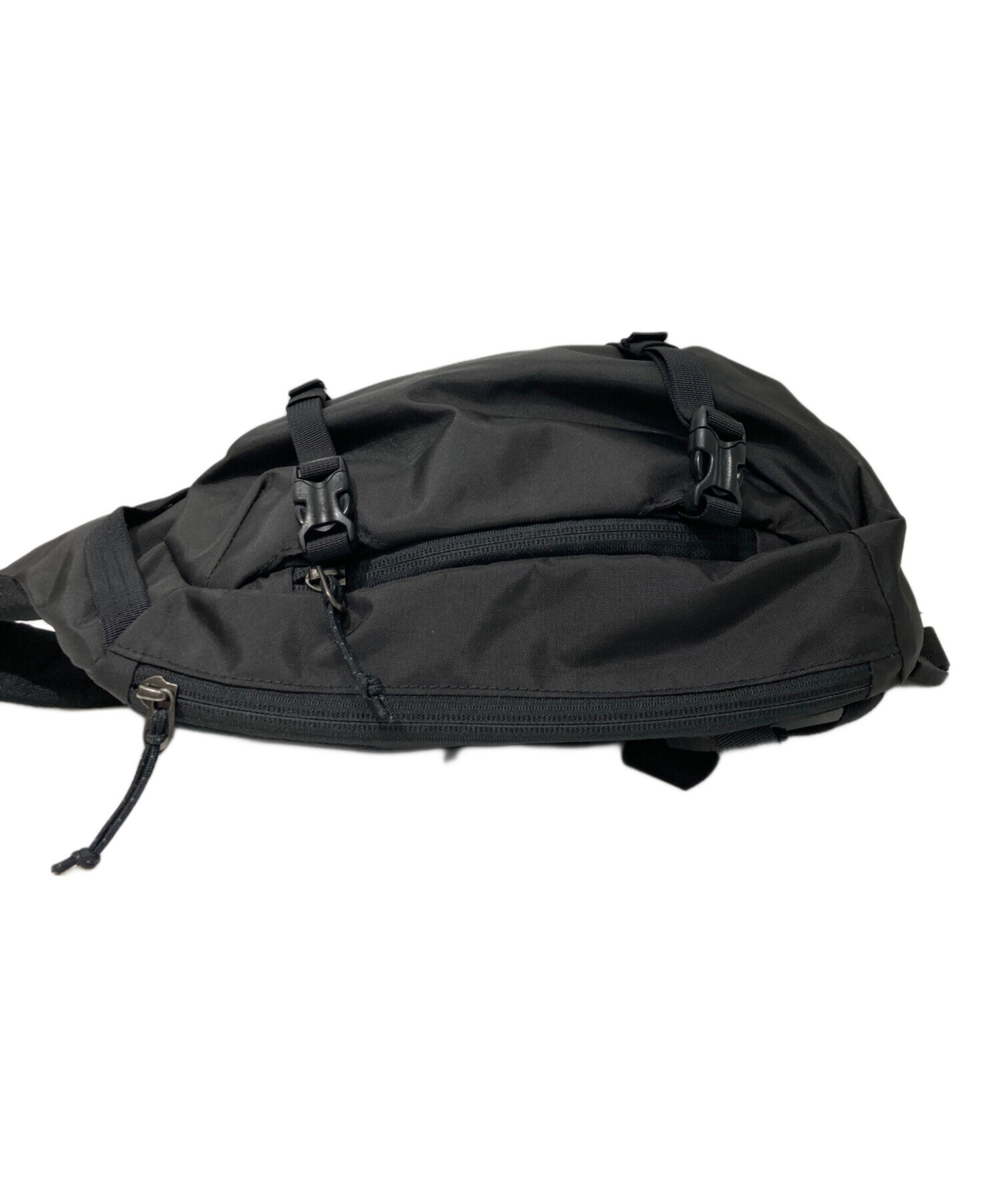 中古・古着通販】Patagonia (パタゴニア) アトム・スリング 8L