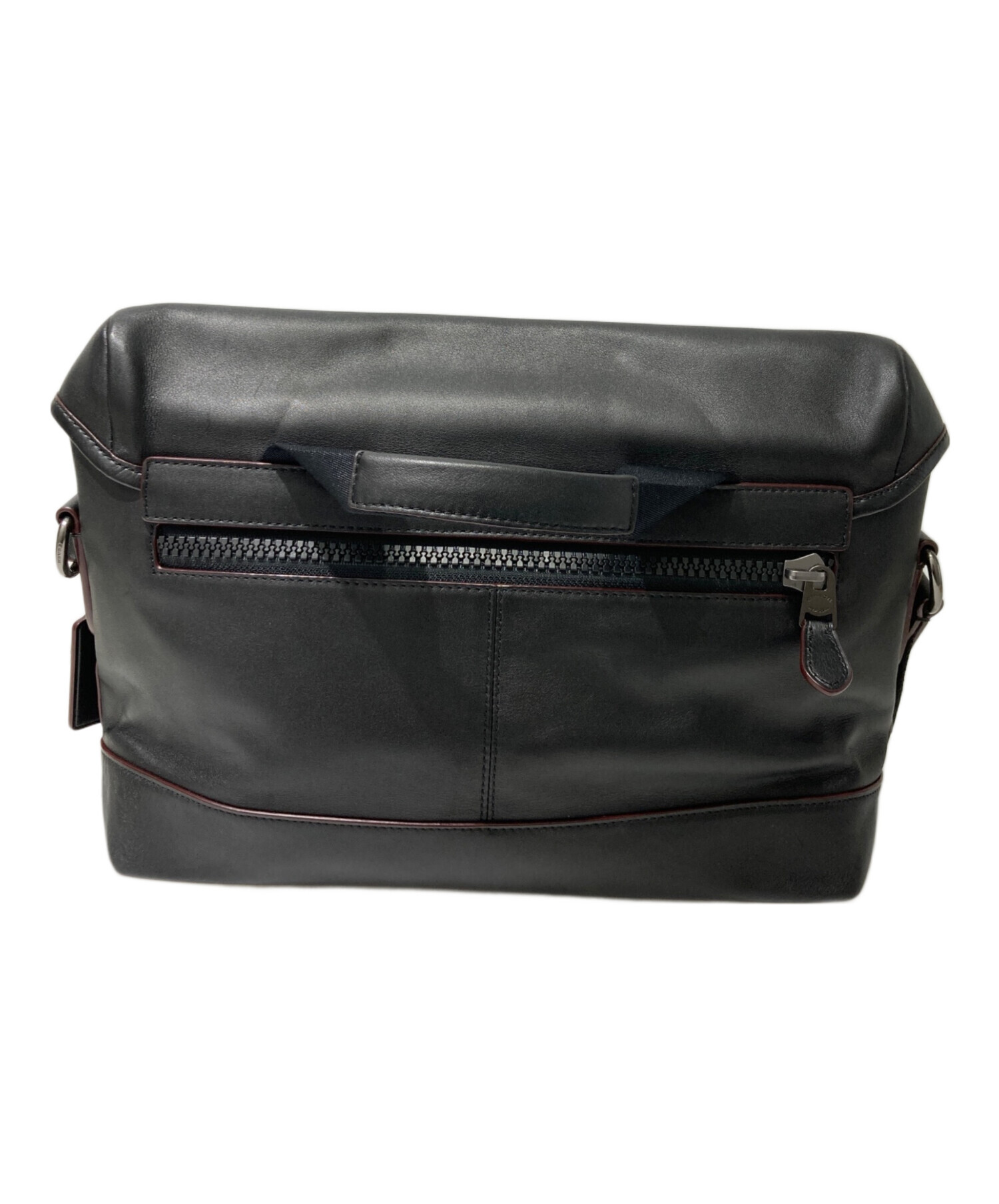 美品✨COACH レザー メッセンジャーバッグ 黒 A4可 中古・古着通販】COACH (コーチ) レザーメッセンジャーバッグ ブラック