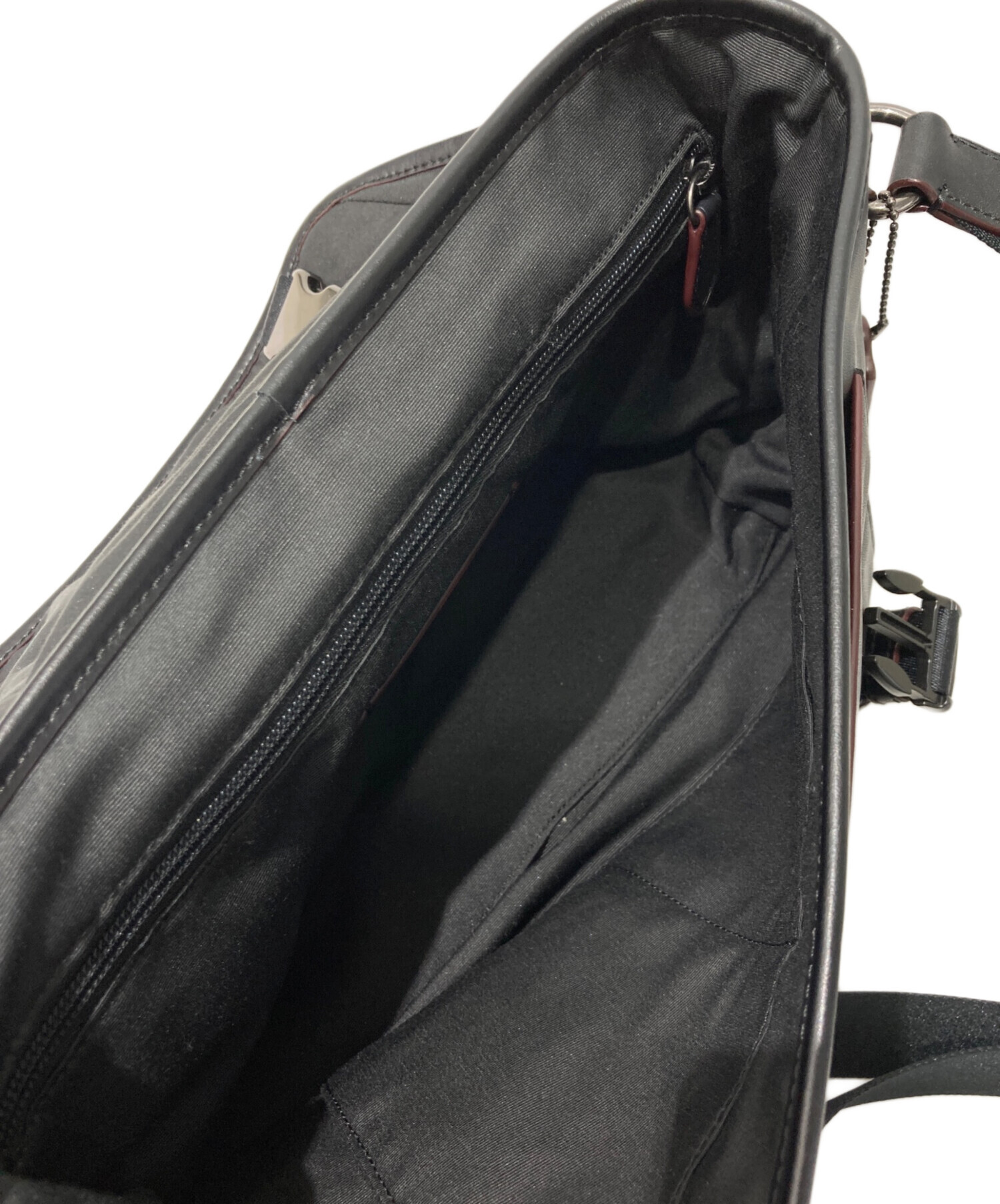 中古・古着通販】COACH (コーチ) レザーメッセンジャーバッグ ブラック