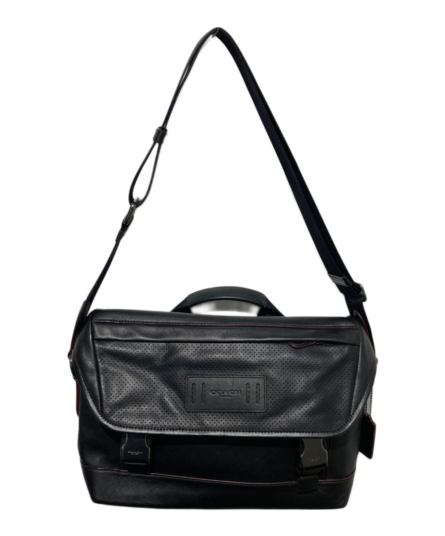 美品✨COACH レザー メッセンジャーバッグ 黒 A4可 中古・古着通販】COACH (コーチ) レザーメッセンジャーバッグ ブラック
