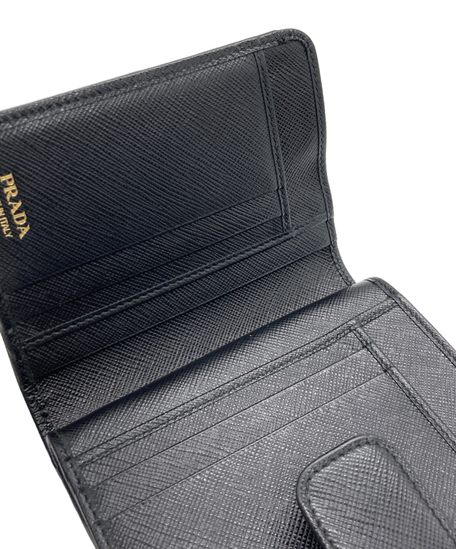 中古・古着通販】PRADA (プラダ) サフィアーノトライアングル 財布