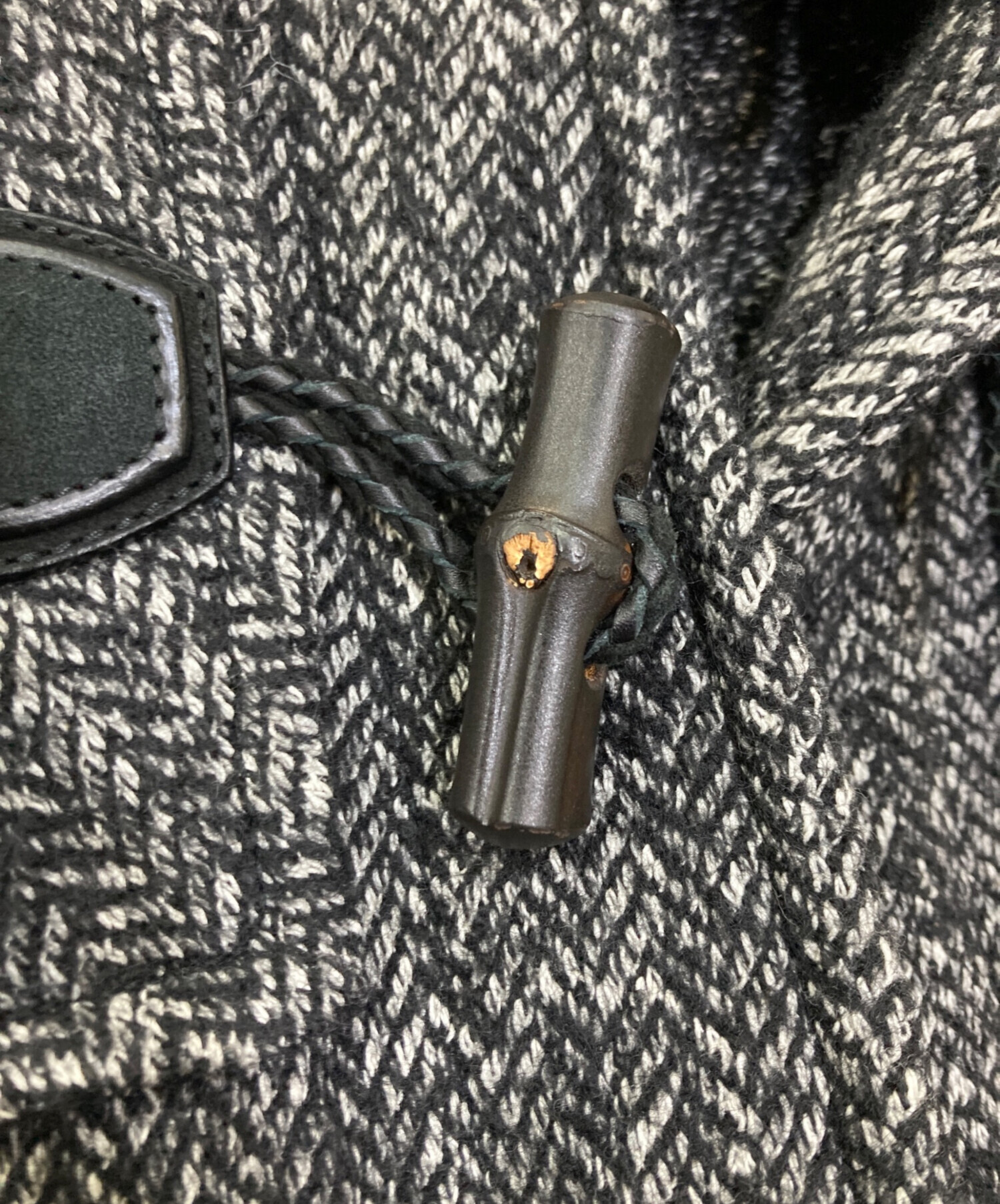 中古・古着通販】GUCCI (グッチ) ダッフルコート ブラック サイズ:38
