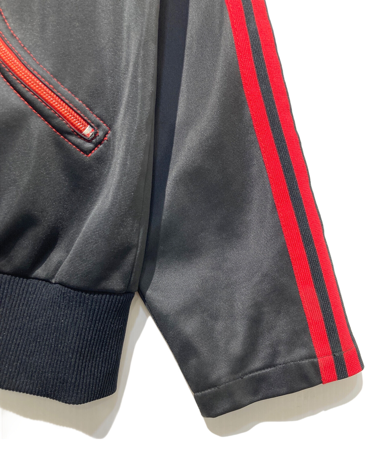 中古・古着通販】adidas (アディダス) 曲がりポケットトラック