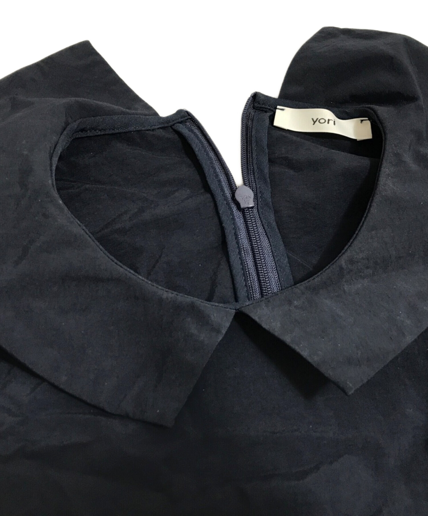 中古・古着通販】YORI (ヨリ) フラットカラーティアードブラウス