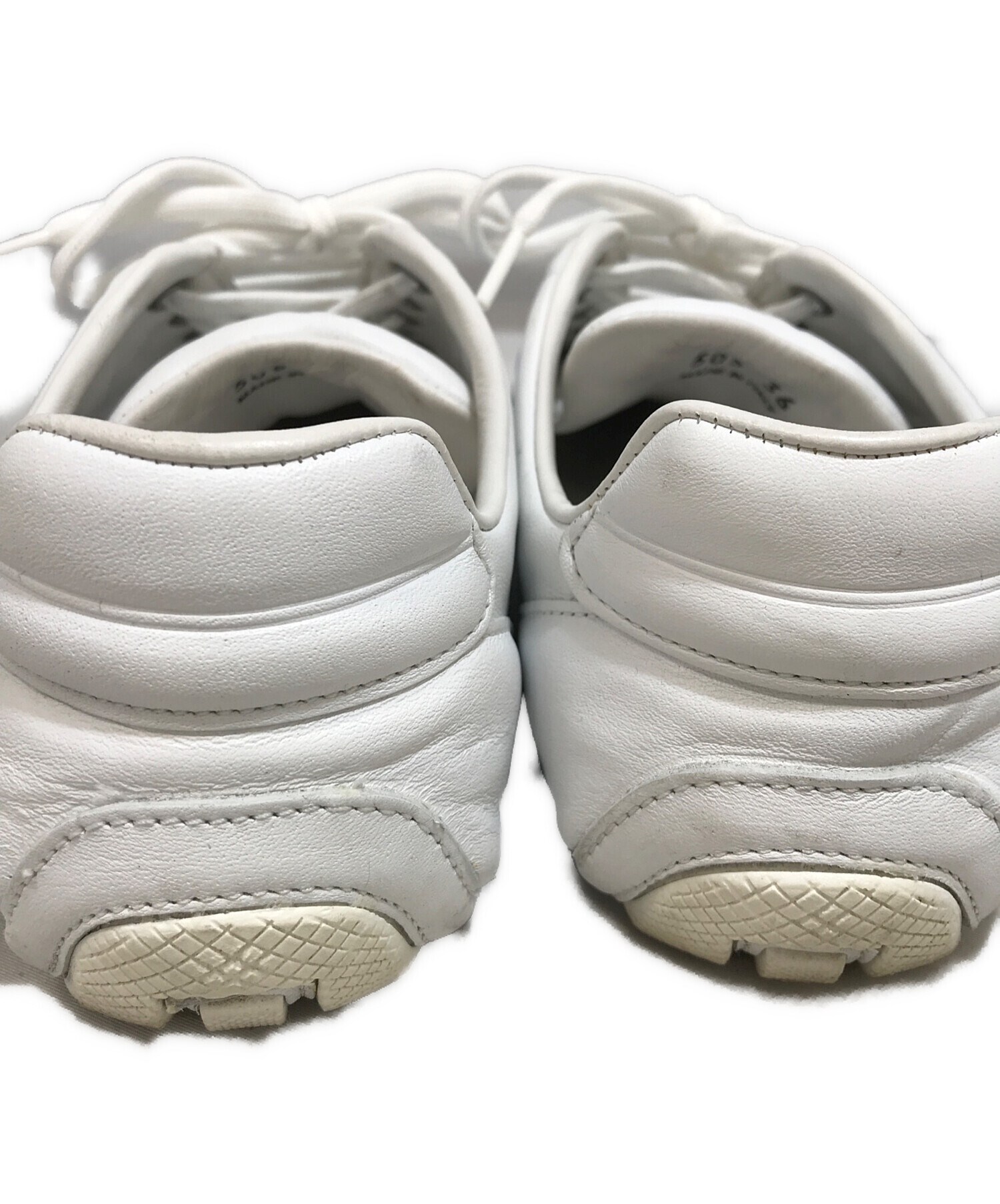 中古・古着通販】PRADA (プラダ) ドライビングシューズ ホワイト