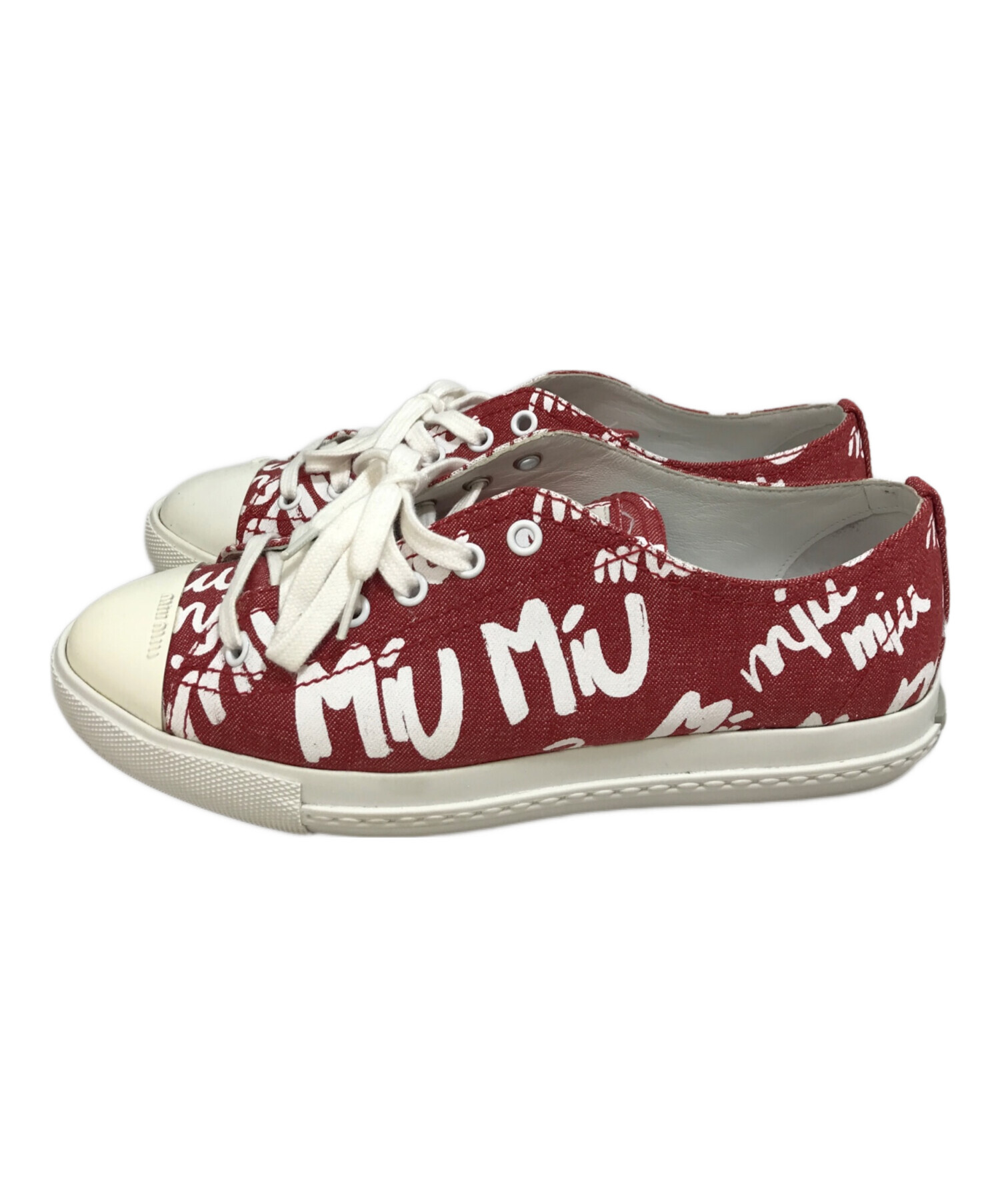 中古・古着通販】MIU MIU (ミュウミュウ) ローカットスニーカー レッド 中古・古着通販】MIU MIU (ミュウミュウ) ローカットスニーカー レッド