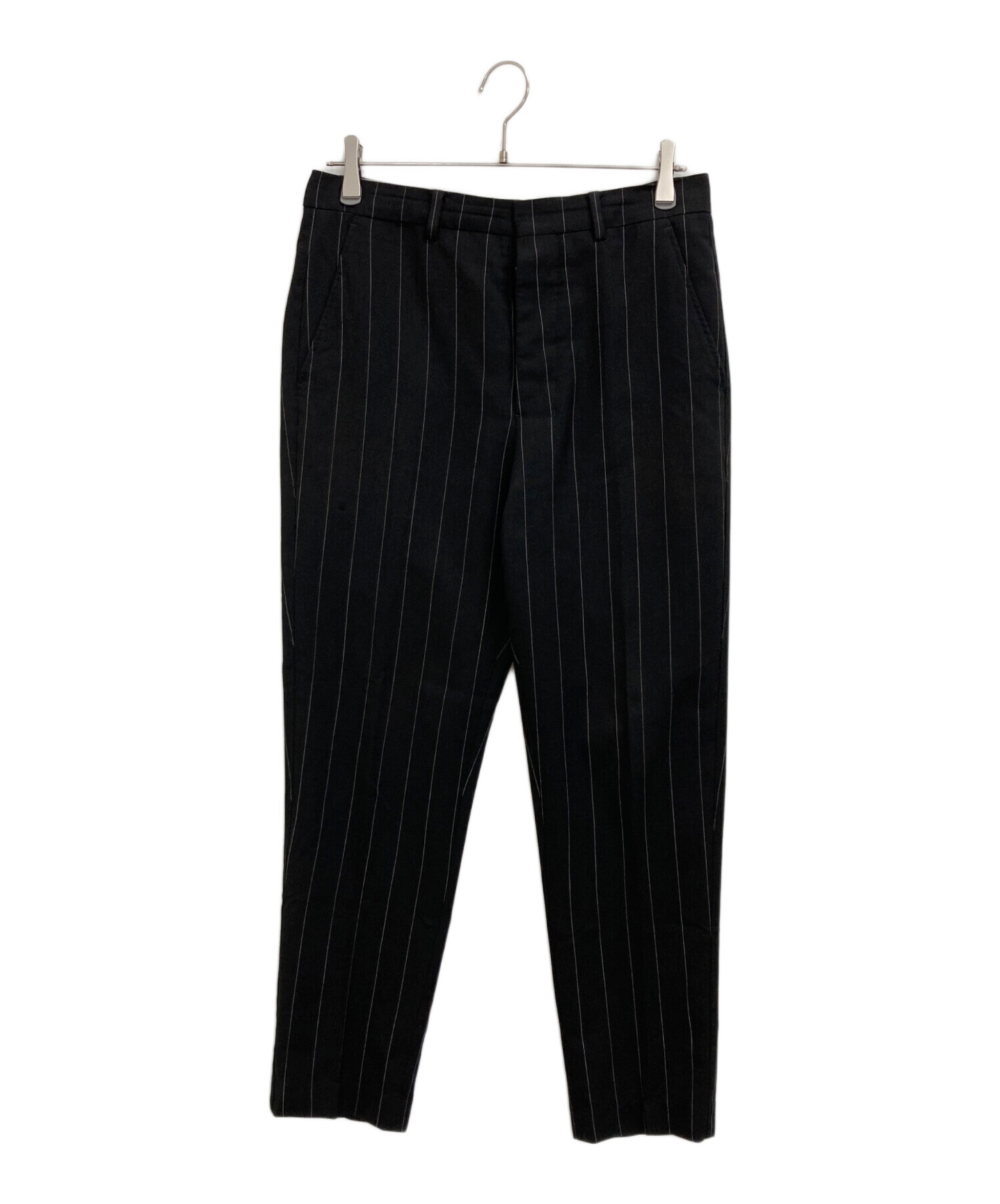 AMI PARIS アミパリス ブラック テーパードスラックス 44 Ami テーパードスラックス AMI PARIS アミパリス ブラック テーパード