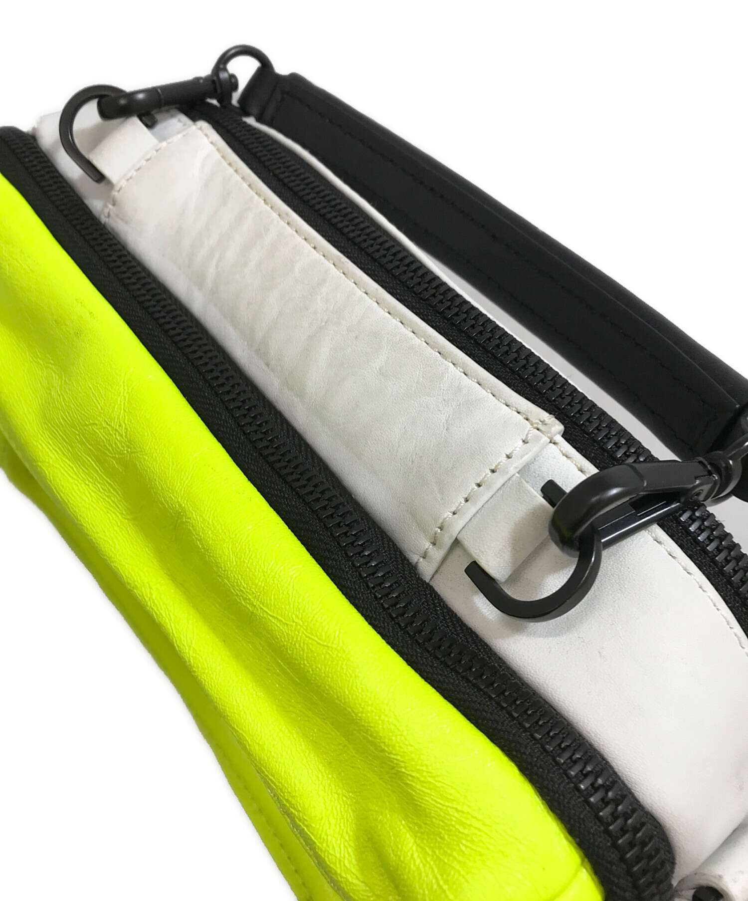 中古・古着通販】DIESEL (ディーゼル) ショルダーバッグ 黄緑