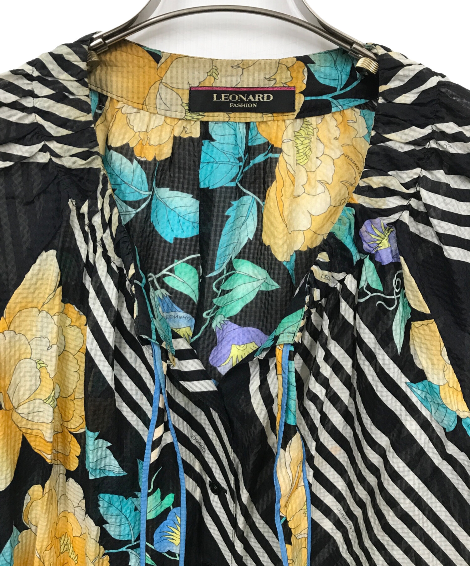 中古・古着通販】LEONARD (レオナール) 花柄シルクブラウス ブラック 