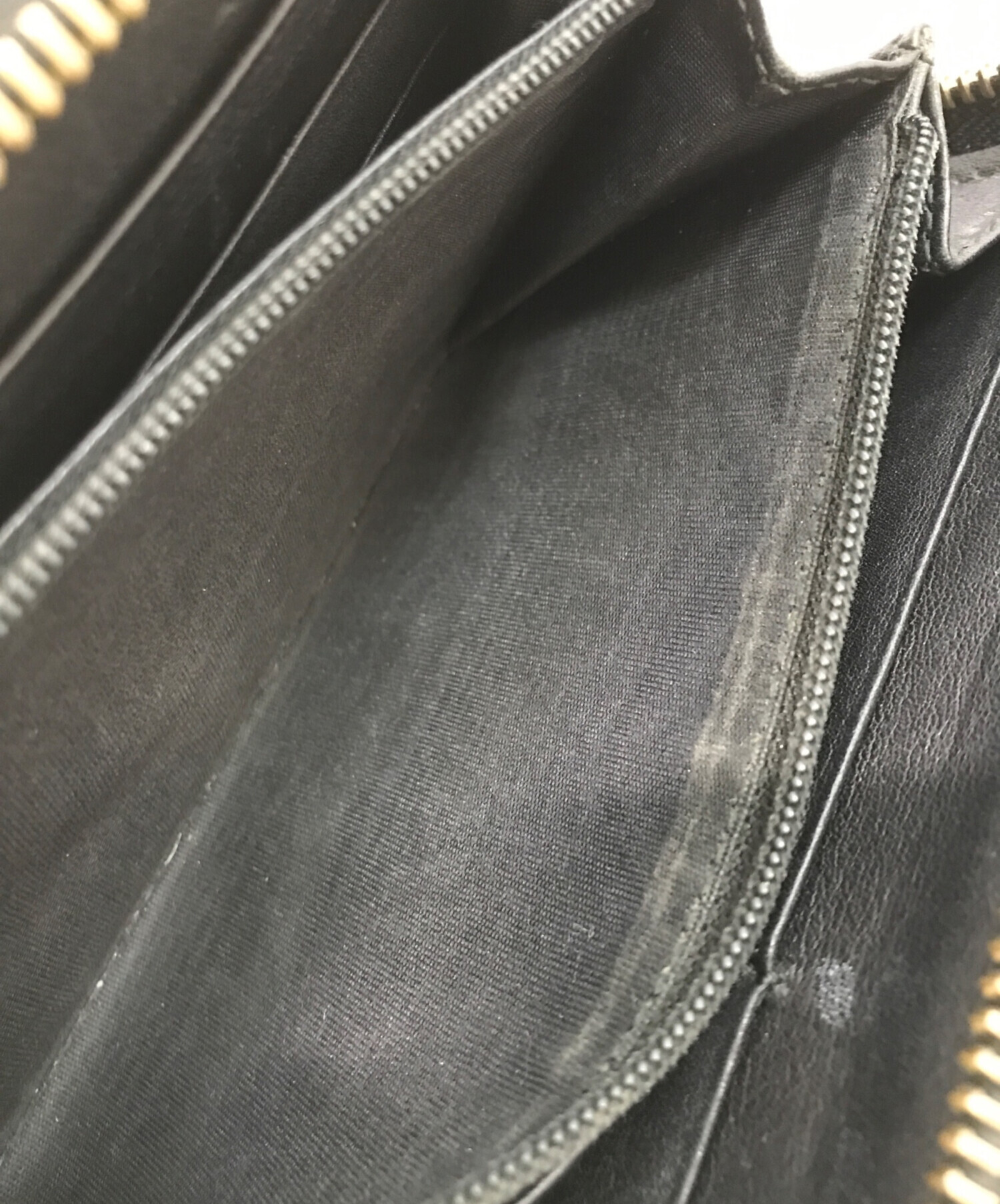 近年モデル 付属品◯ 希少美中古 グッチ ラウンドファスナー ドラゴン 刺繍 黒 近年モデル 付属品◯ 希少美中古 グッチ ラウンドファスナー