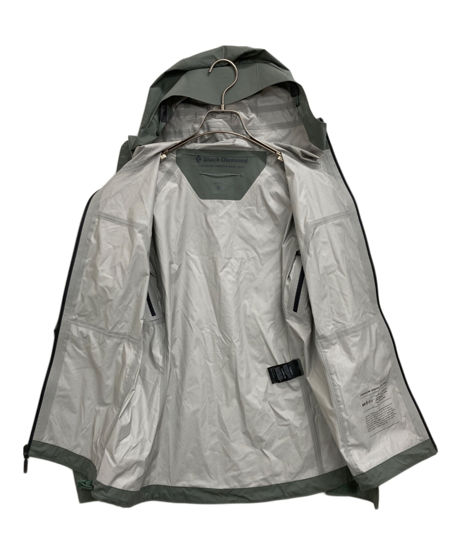 Adsum ナイロンシェル ホワイト⁄グリーン マウンテンパーカー メンズ