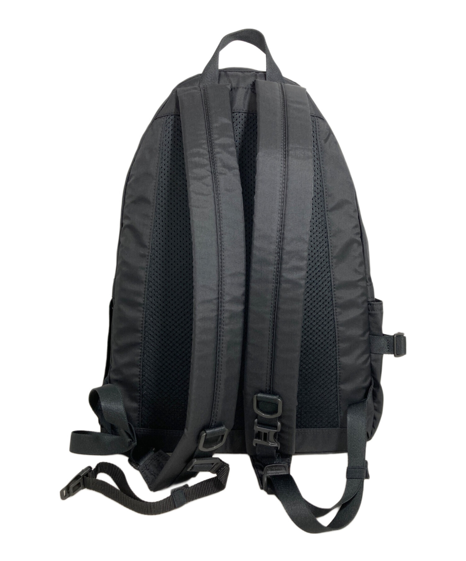 CIE リュックFLOW DAYPACK ブラック　※中古、訳あり 中古・古着通販】CIE (シー) FLOW DAYPACK ブラック｜ブランド・古着