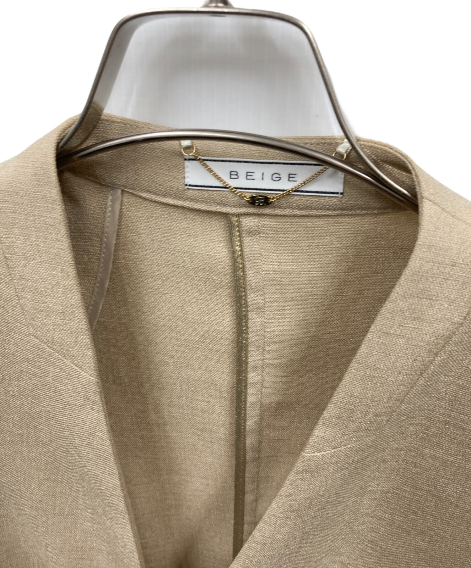 新品同様　beige, 　ベイジ　セットアップ　スーツ　キャメル　ベージュ BEIGE, - 【美品】 BEIGE， / ベイジ | VILLAZ / セットアップ