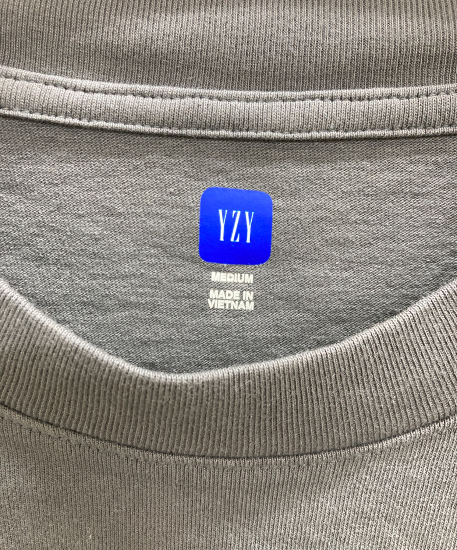 中古・古着通販】GAP (ギャップ) YZY (イージー) Tシャツ グレー