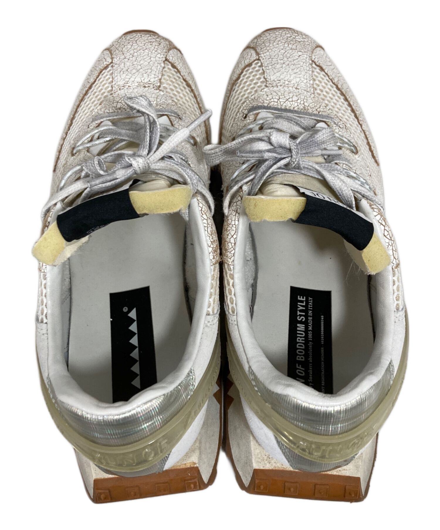 中古・古着通販】RUN OF (ランオブ) スニーカー ホワイト サイズ:42