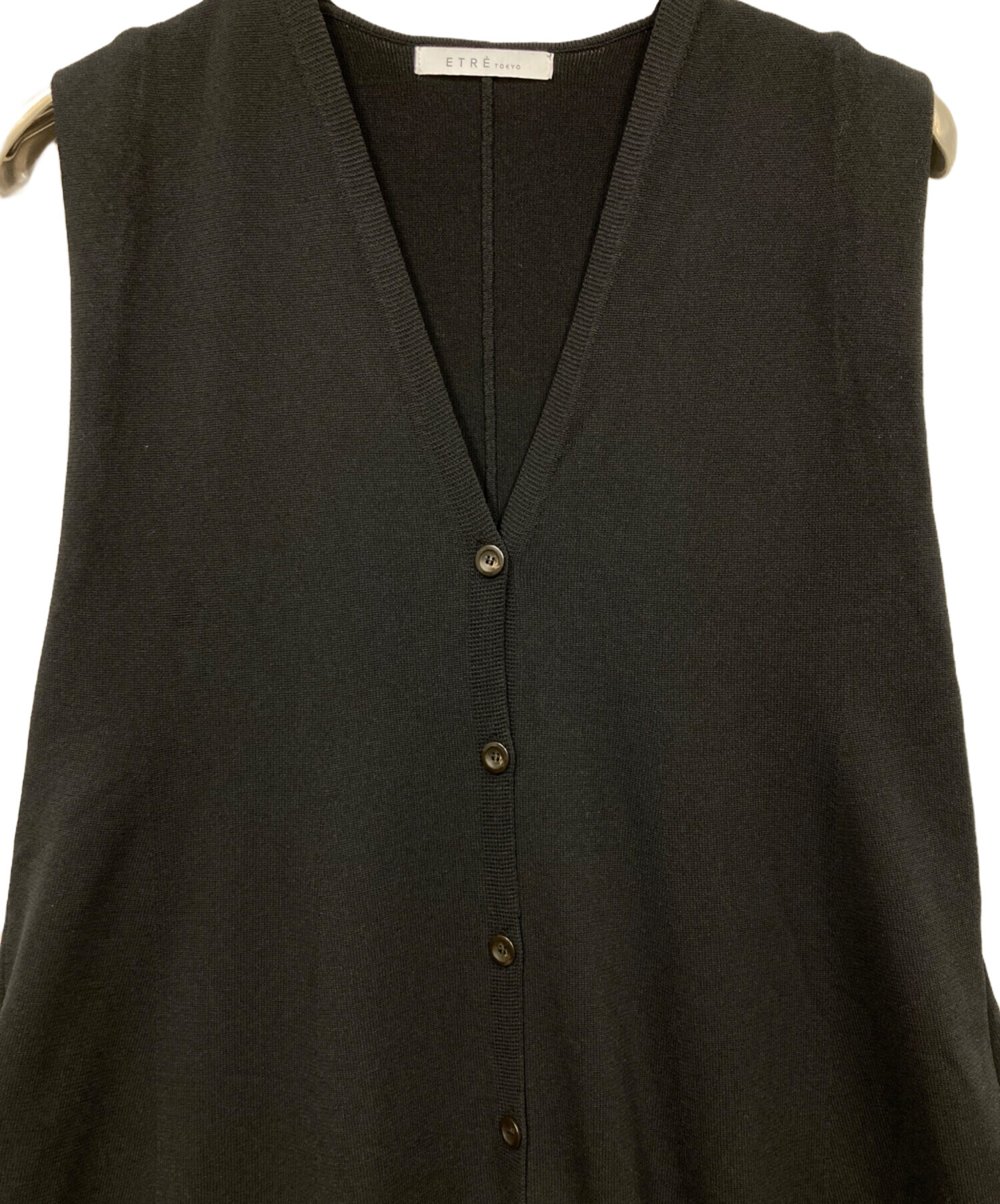 中古・古着通販】ETRE TOKYO (エトレトウキョウ) フロントボタンニット