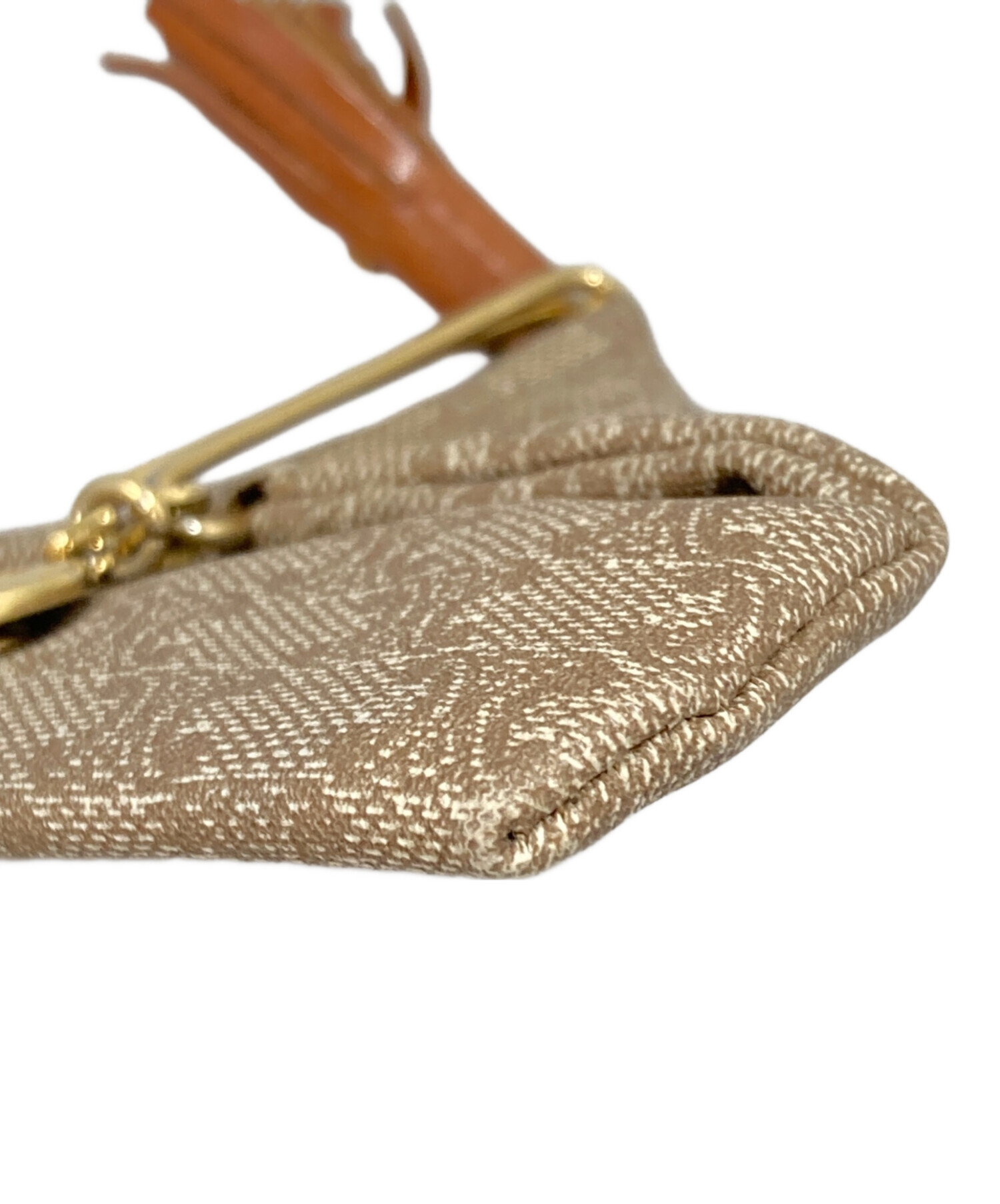 未使用　CELINE ベージュがま口ケース 中古・古着通販】CELINE (セリーヌ) コインケース ベージュ｜ブランド