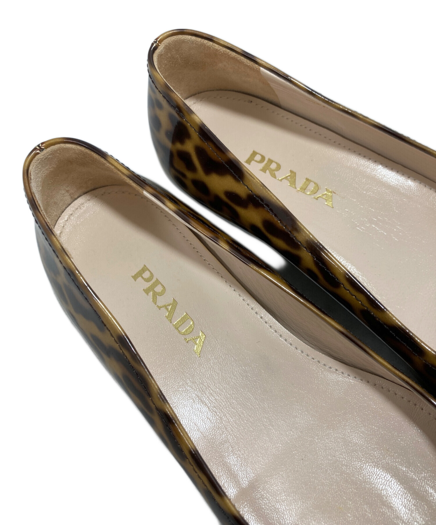 中古・古着通販】PRADA (プラダ) フラットパンプス ブラウン 中古・古着通販】PRADA (プラダ) フラットパンプス ブラウン