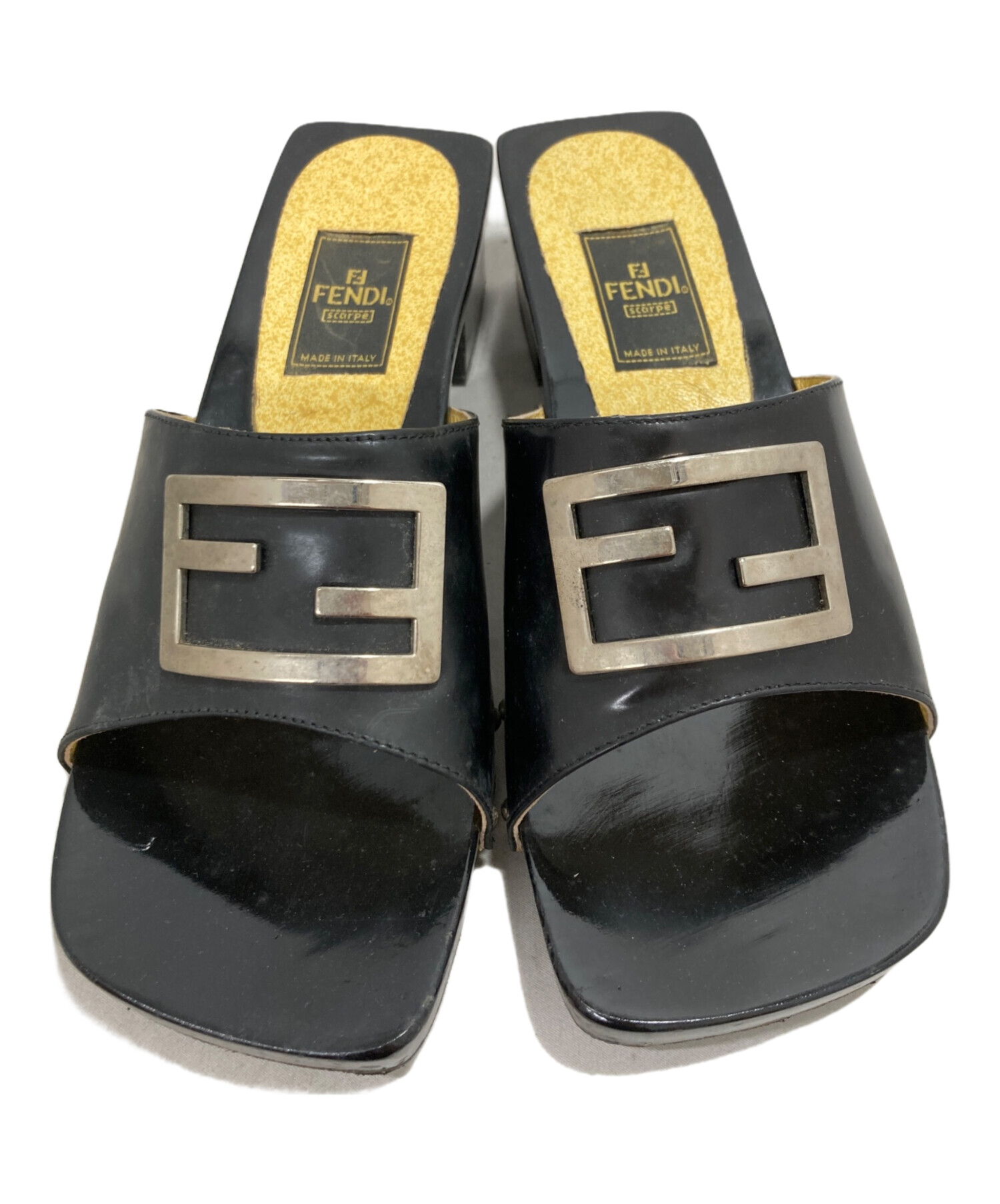 中古・古着通販】FENDI (フェンディ) サンダル ブラック サイズ:37 