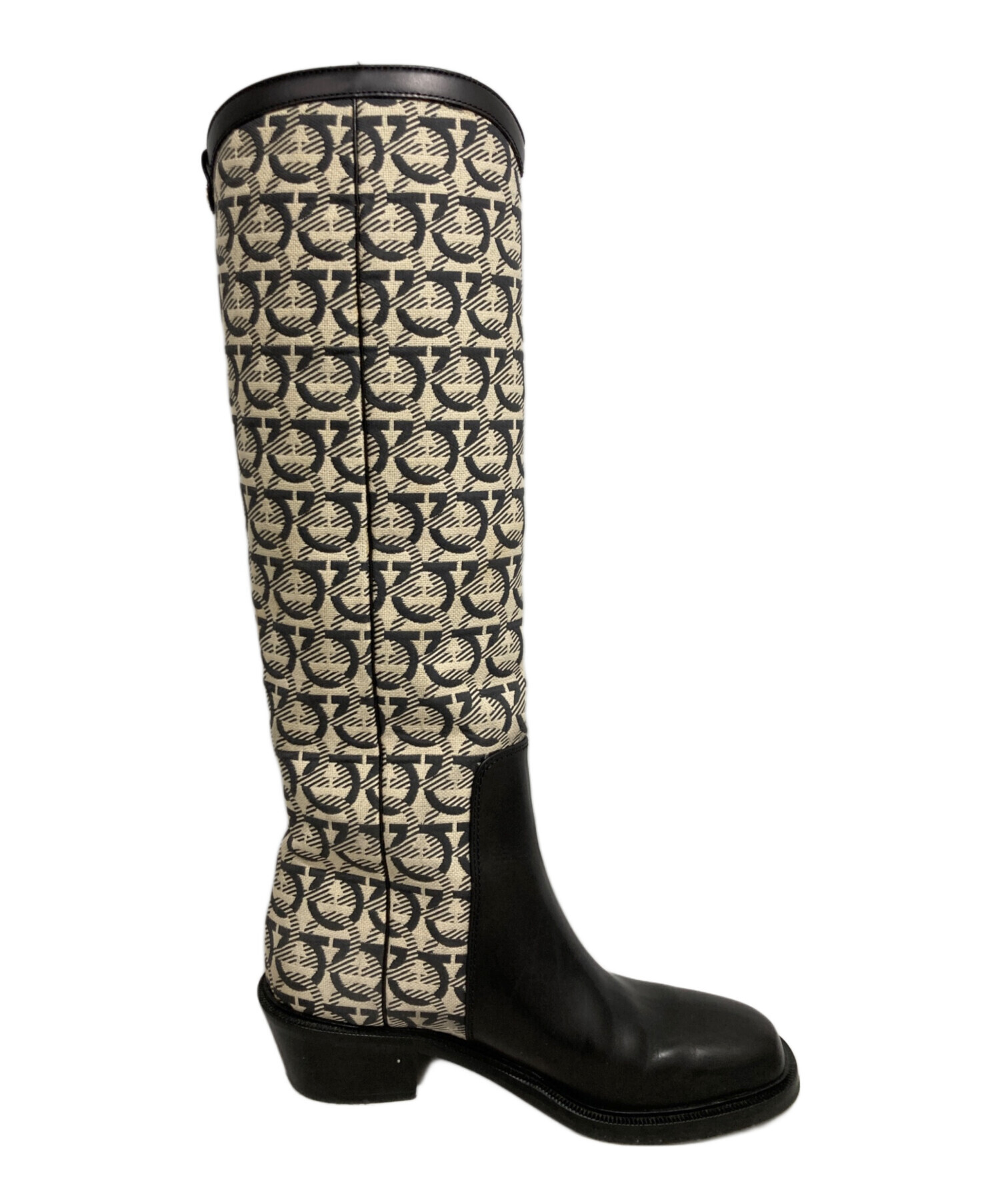 フェラガモガンチーニ レイン ブーツ ロング イタリア製　チャコールグレー フェラガモガンチーニ レイン ブーツ ロング イタリア製