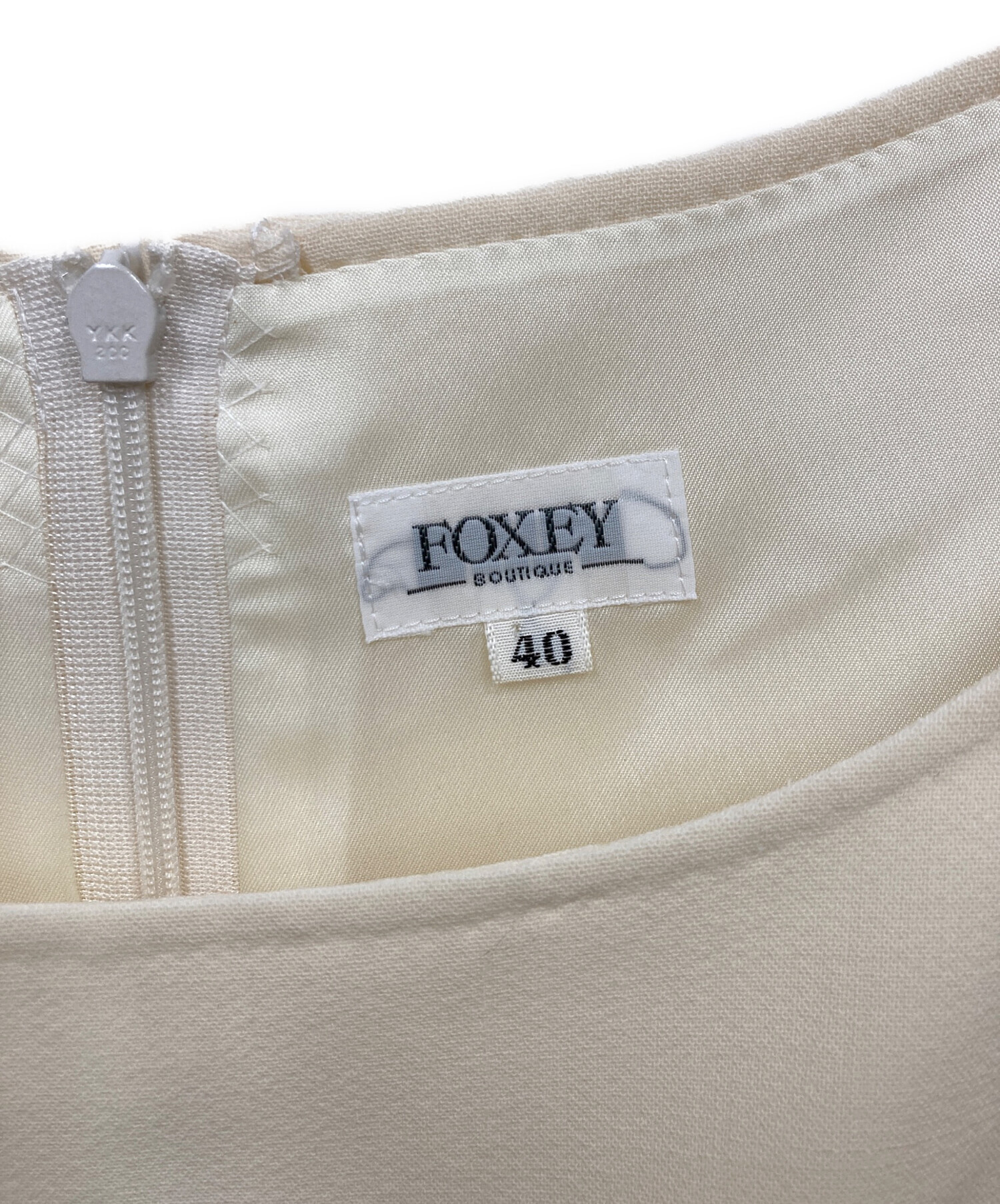 中古・古着通販】FOXEY (フォクシー) ワンピース ベージュ サイズ:40