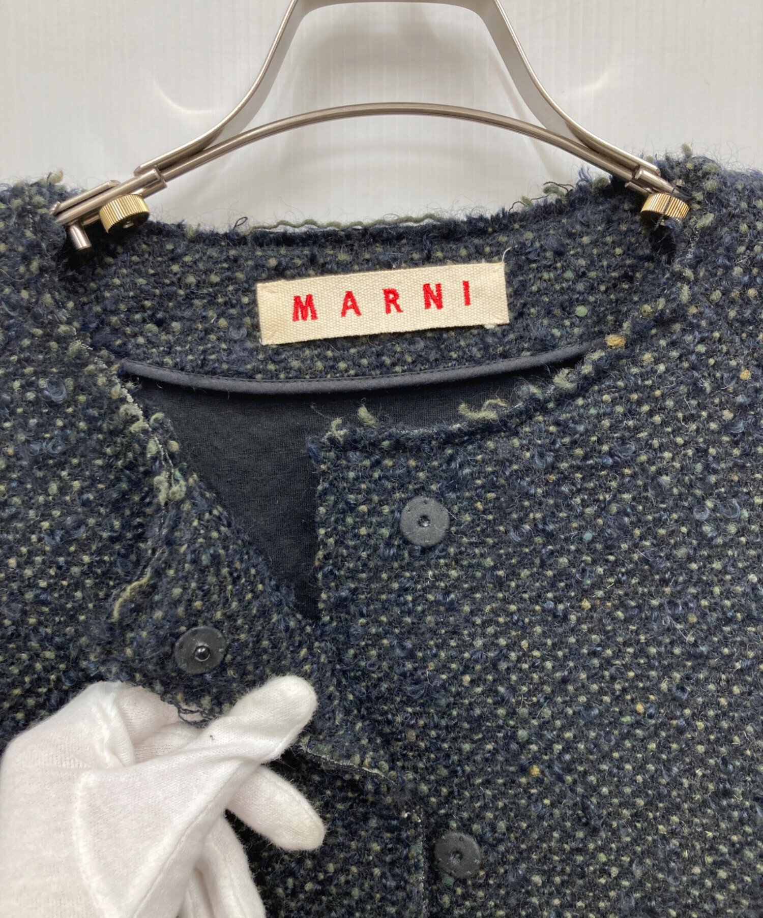 MARNI ノーカラージャケット ブラック 花柄刺繍 中古・古着通販】MARNI (マルニ) ノーカラージャケット ブラック