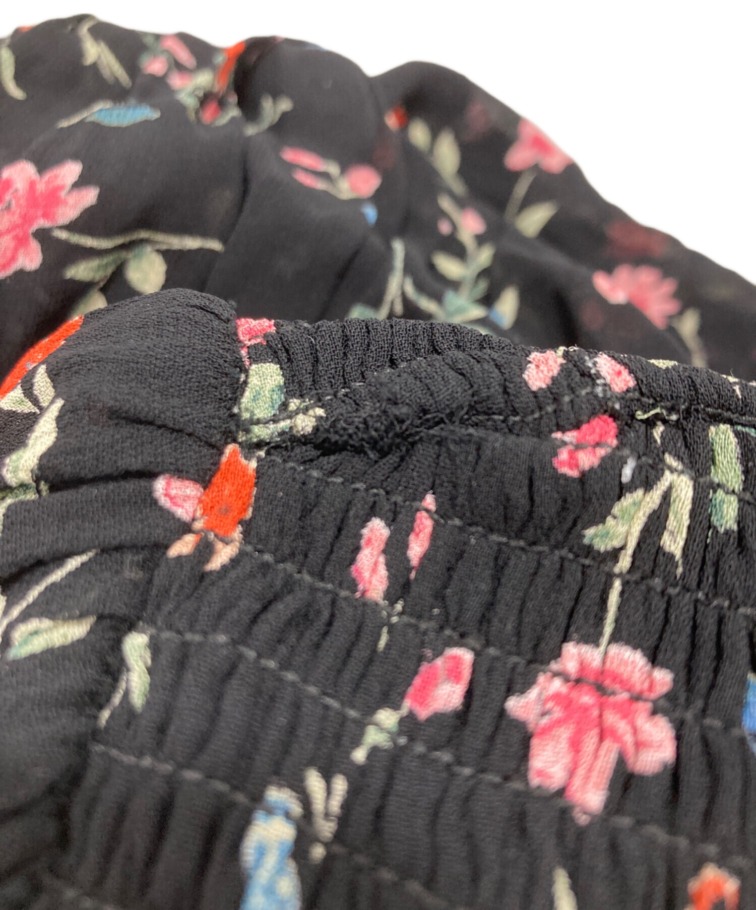 中古・古着通販】Ganni (ガニー) 花柄ブラウス ブラック サイズ:34