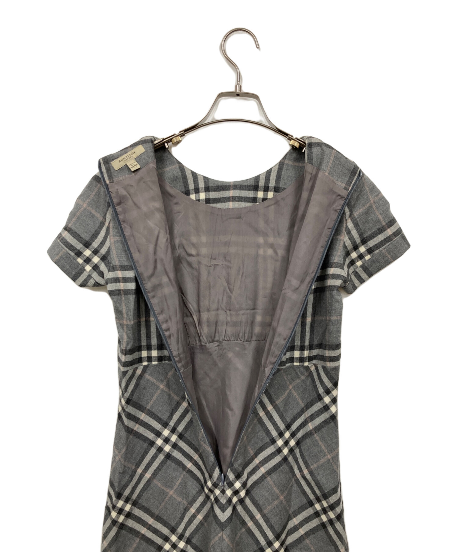 中古・古着通販】BURBERRY LONDON (バーバリーロンドン) 半袖 中古・古着通販】BURBERRY LONDON (バーバリーロンドン) 半袖