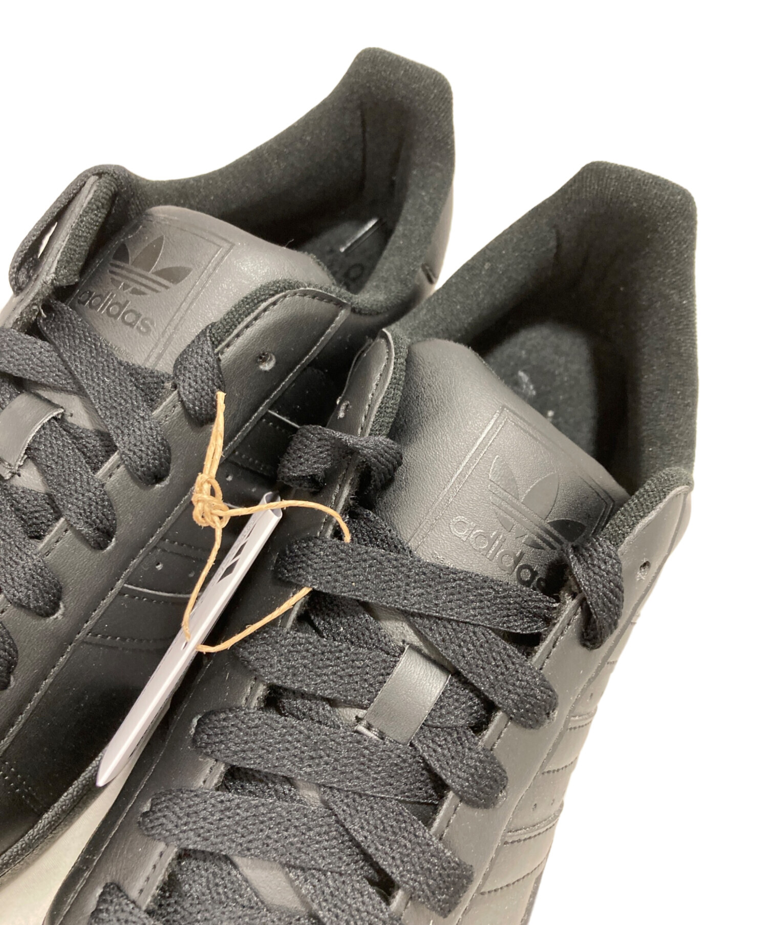 中古・古着通販】adidas (アディダス) スニーカー ブラック サイズ