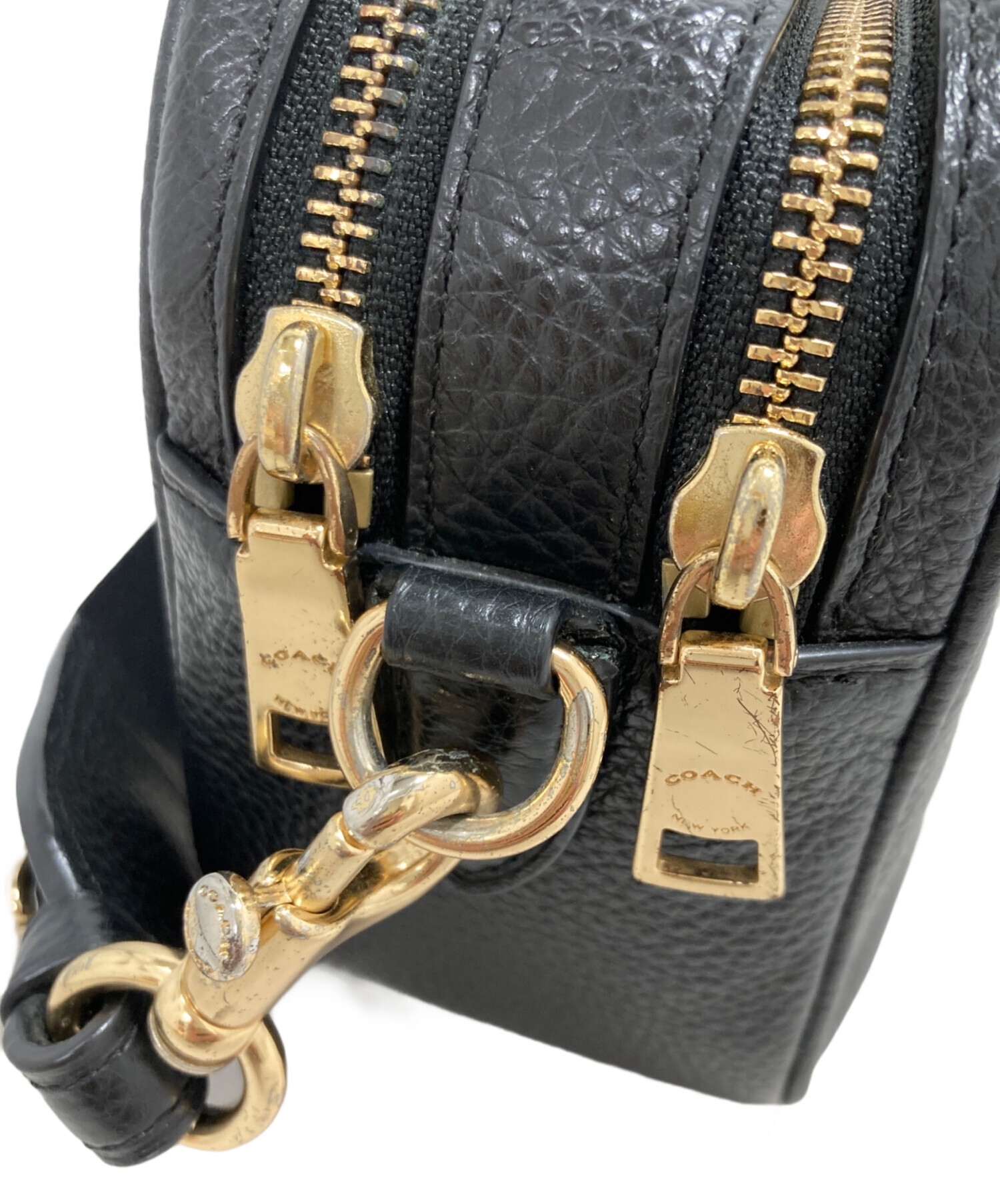 COACHショルダ-バック美品 中古・古着通販】COACH (コーチ) ショルダーバッグ ブラック｜ブランド