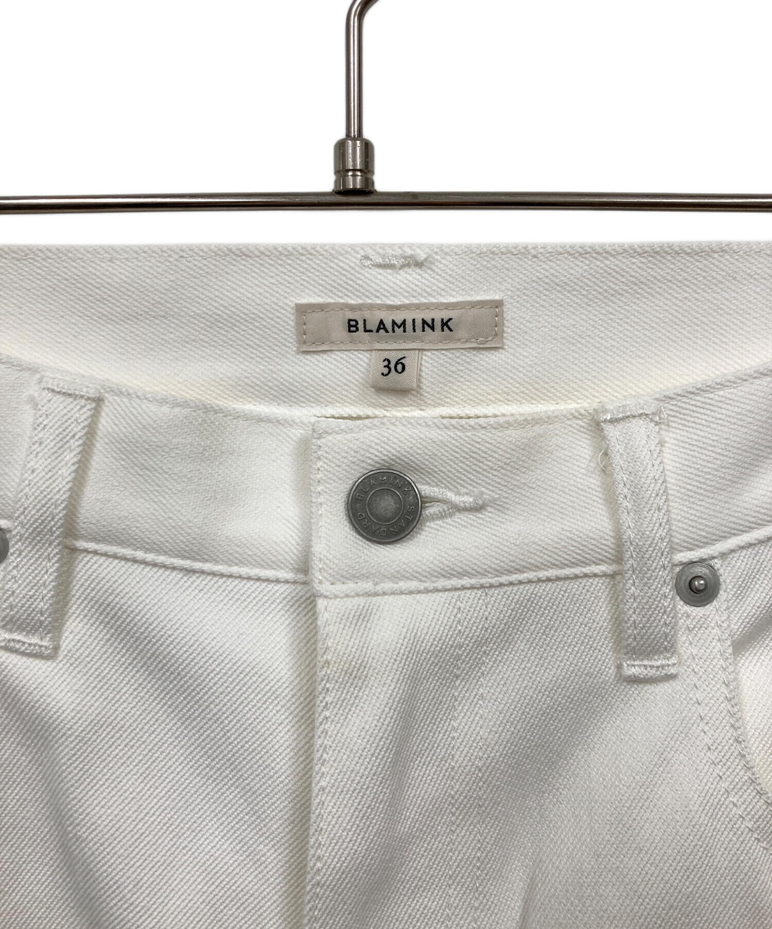 未使用級 BLAMINK ブラミンク 5ポケットパンツ デニム ホワイト 36 中古・古着通販】BLAMINK (ブラミンク) パンツ ホワイト サイズ:36