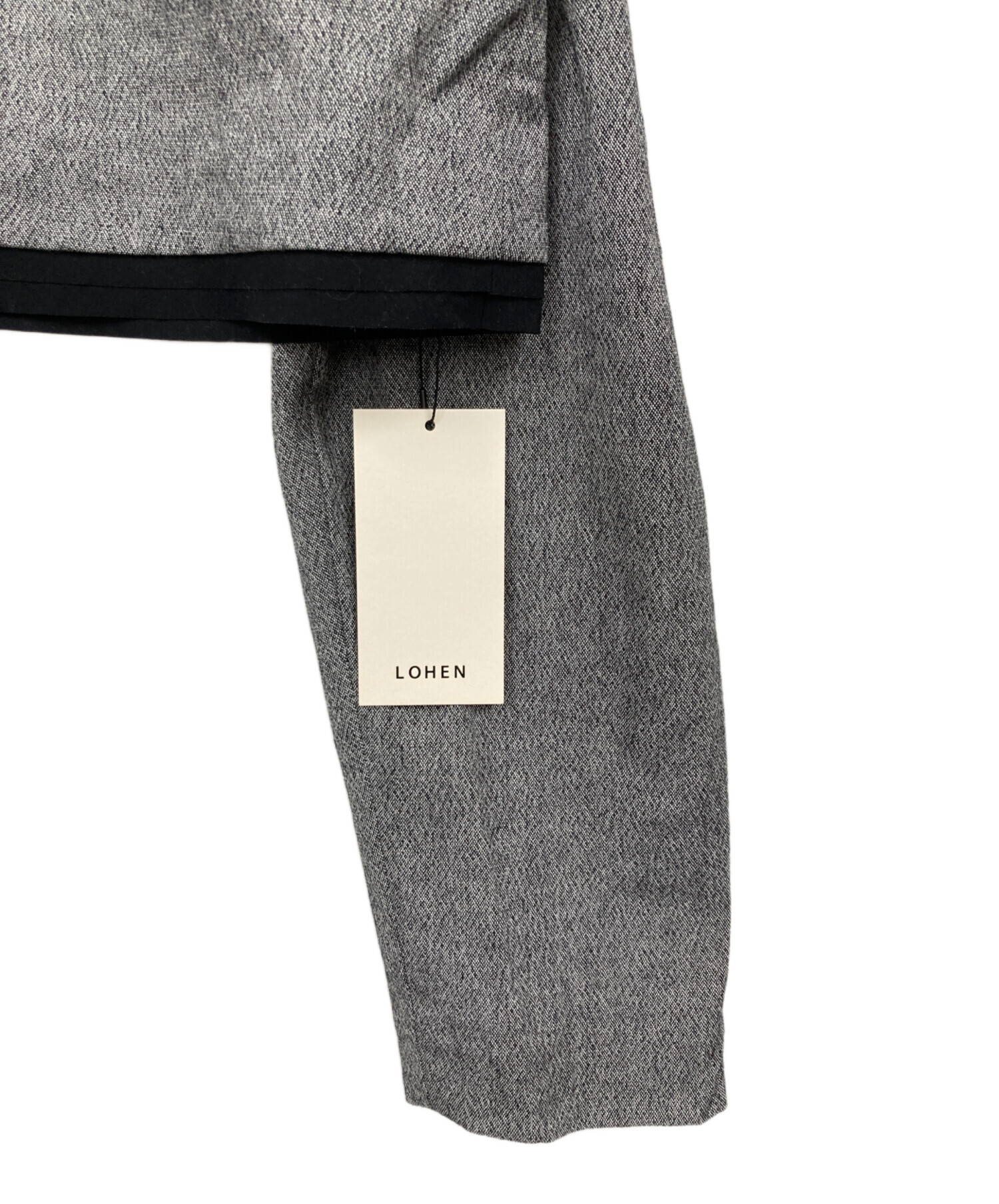 【美品】ローヘンlohenボキシーラインクロップド　ロンT 中古・古着通販】LOHEN (ローヘン) ボキシーラインビックロンT グレー