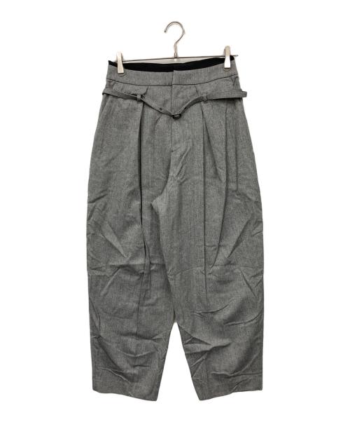 ローヘン lohenグレー ショートパンツ サイズ36 中古・古着通販】LOHEN (ローヘン) バイカラーカットオフタックパンツ