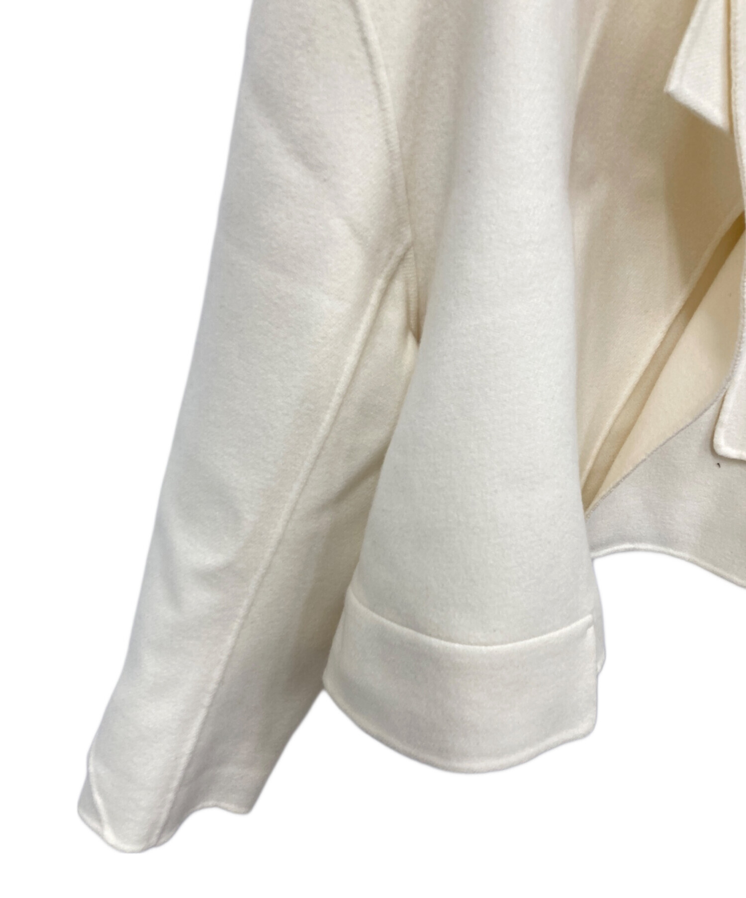 ローヘン⭐︎SHORT TRENCH REVER COAT ウール100%コート 中古・古着通販】LOHEN (ローヘン) SHORT TRENCH REVER COAT ベージュ