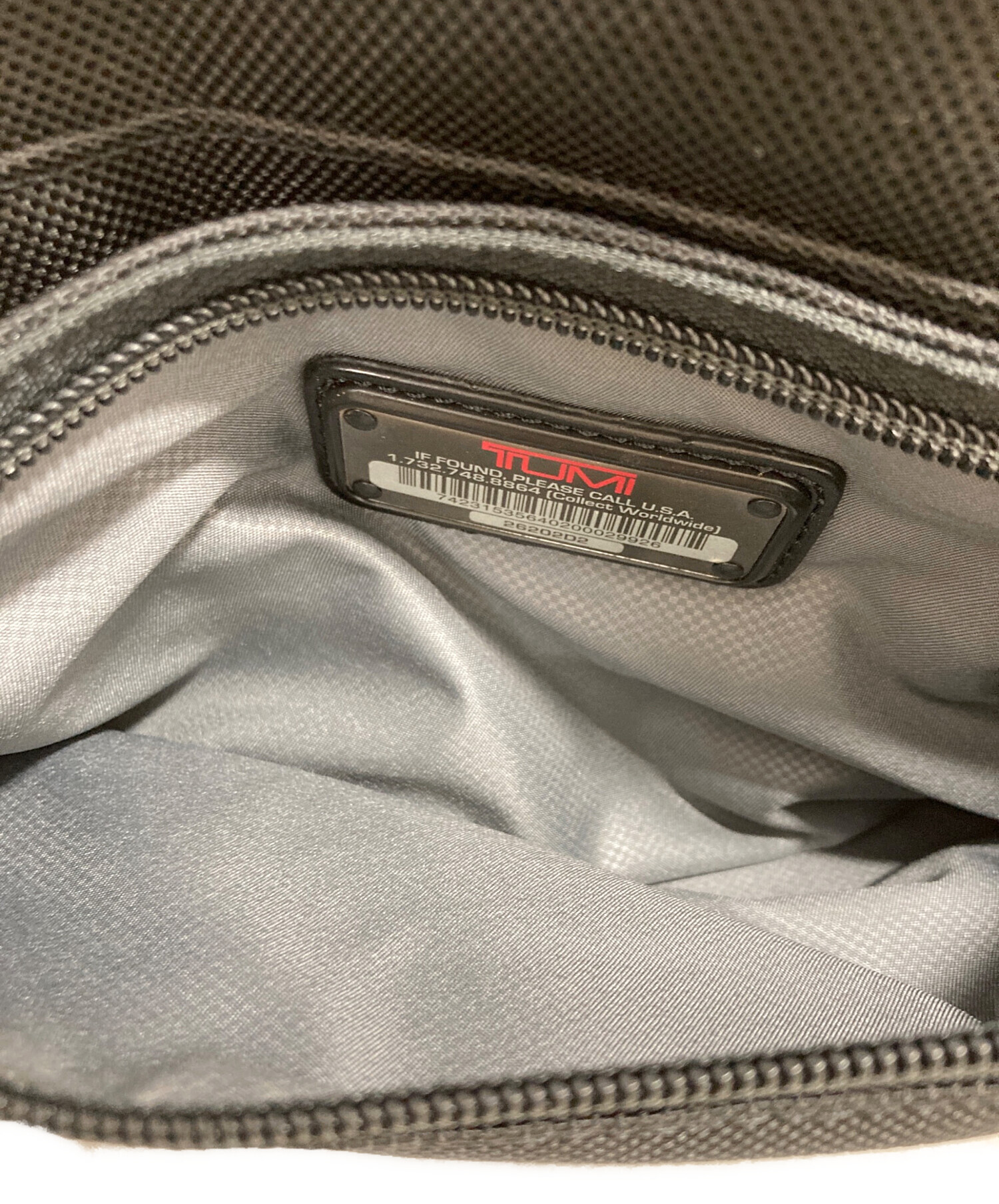 中古・古着通販】TUMI (トゥミ) ALPHA 2 SLIM MESSENGER ブラック 