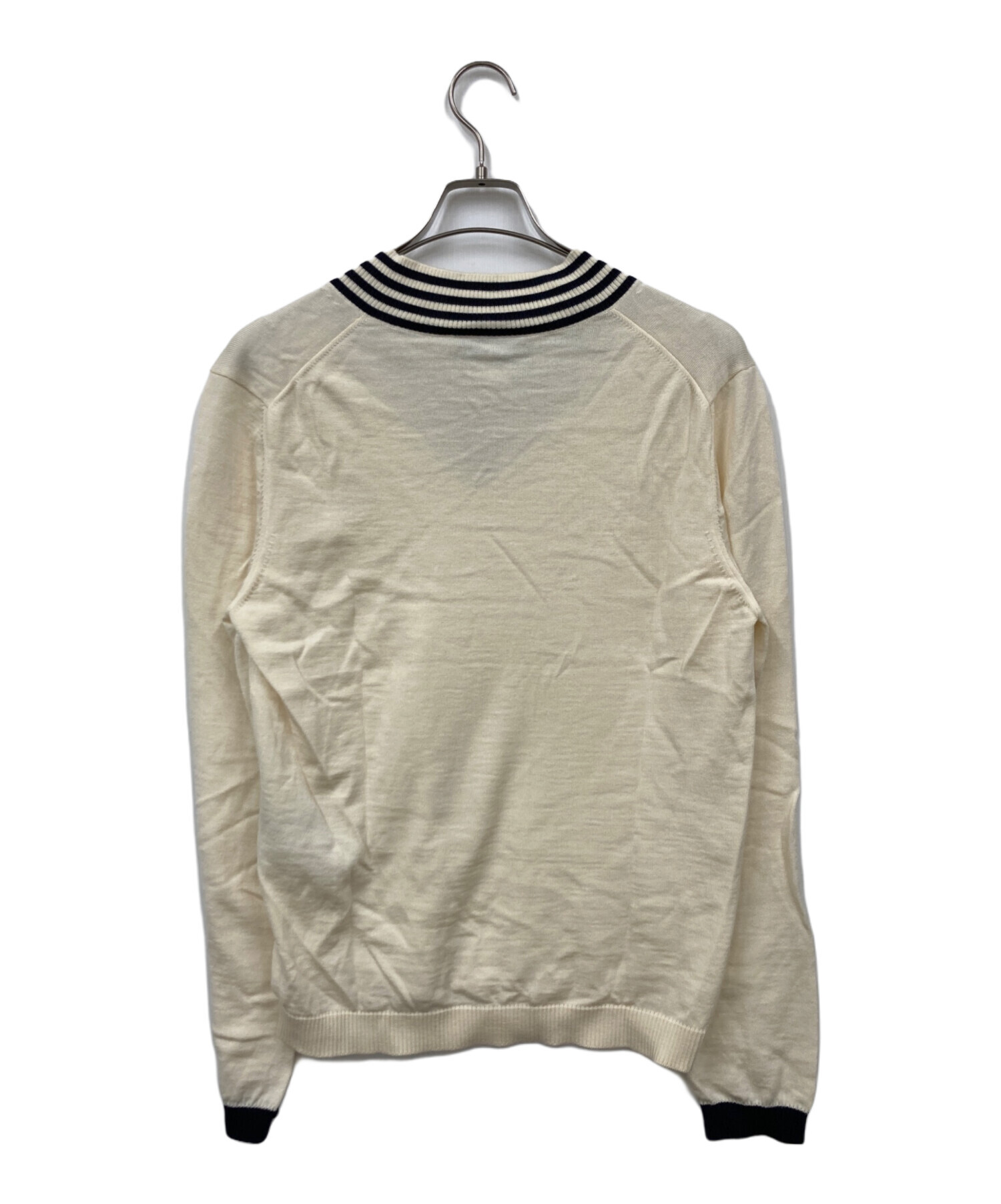 【訳あり】GUCCI bee アイボリー ストライプ Vネックセーター XL 中古・古着通販】GUCCI (グッチ) 19AW BEE刺繍 Vネック ニットセーター