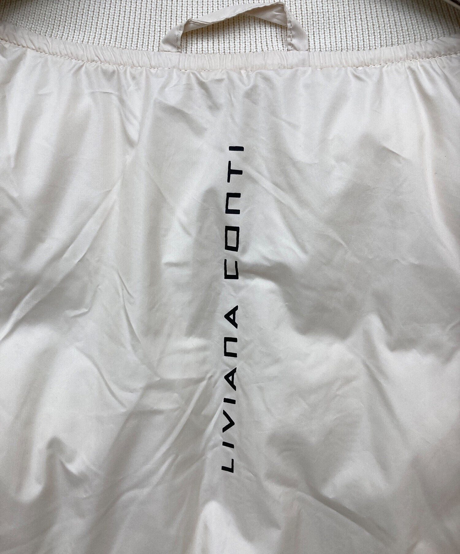 中古・古着通販】LIVIANA CONTI (リビアナコンティ) ダウンジャケット 