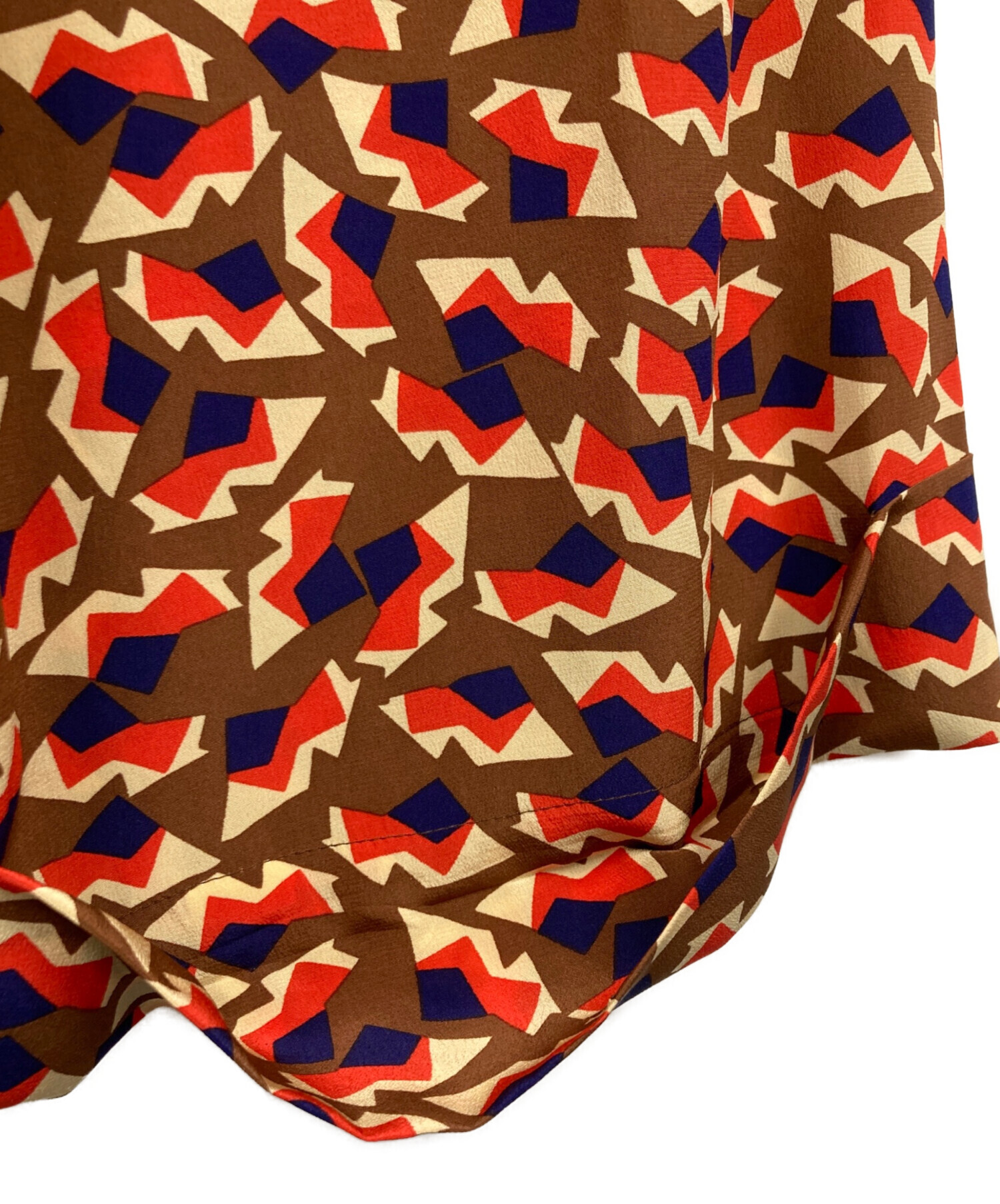 マルニMARNI38 ストライプニットパンツレギンススパッツ重ね着に重宝 中古・古着通販】MARNI (マルニ) 総柄パンツ レッド サイズ:38